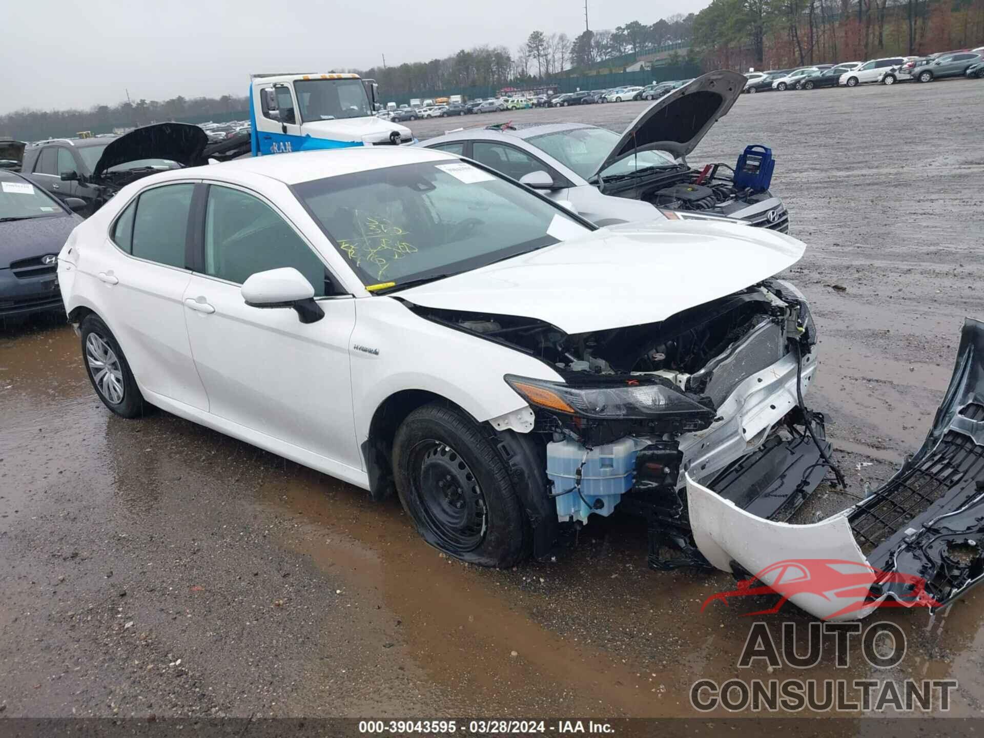 TOYOTA CAMRY 2020 - 4T1C31AKXLU520189