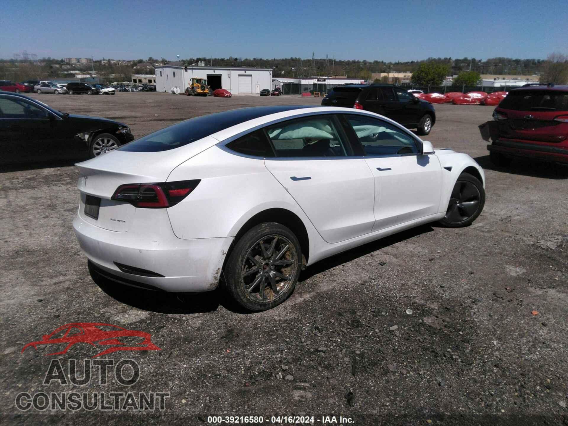 TESLA MODEL 3 2019 - 5YJ3E1EB8KF433424