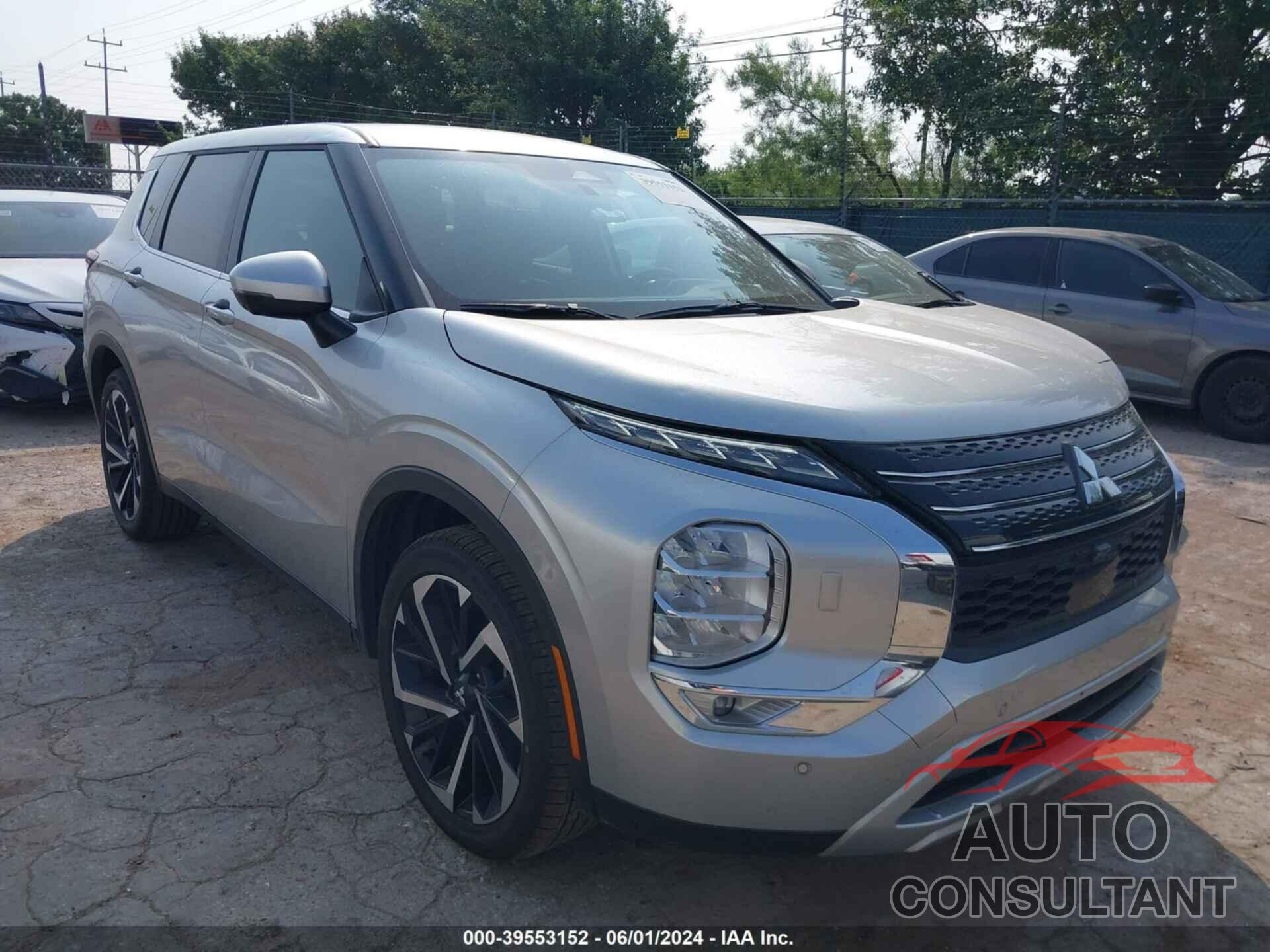 MITSUBISHI OUTLANDER 2024 - JA4J4VA81RZ048460