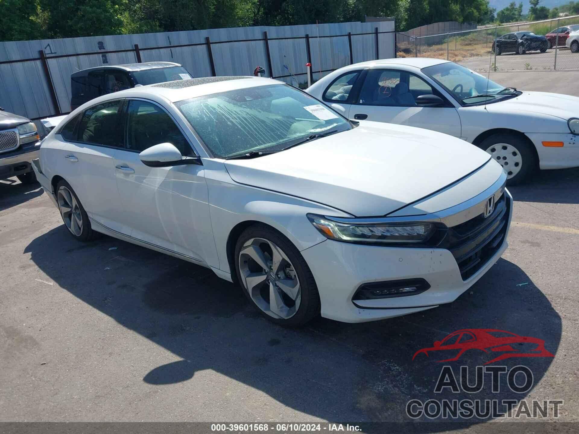 HONDA ACCORD 2018 - 1HGCV2F93JA043504
