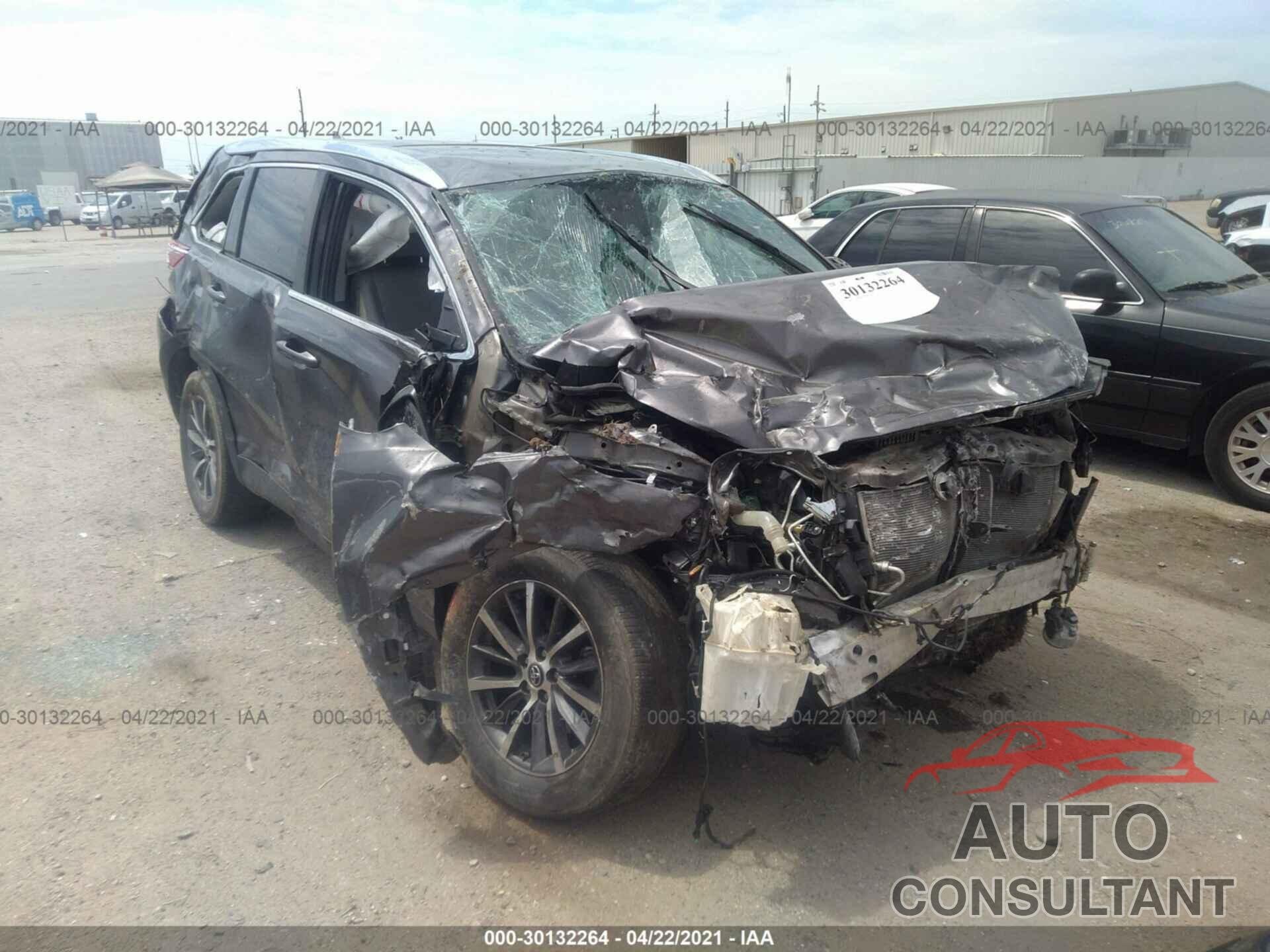 TOYOTA HIGHLANDER 2019 - 5TDKZRFH3KS310465