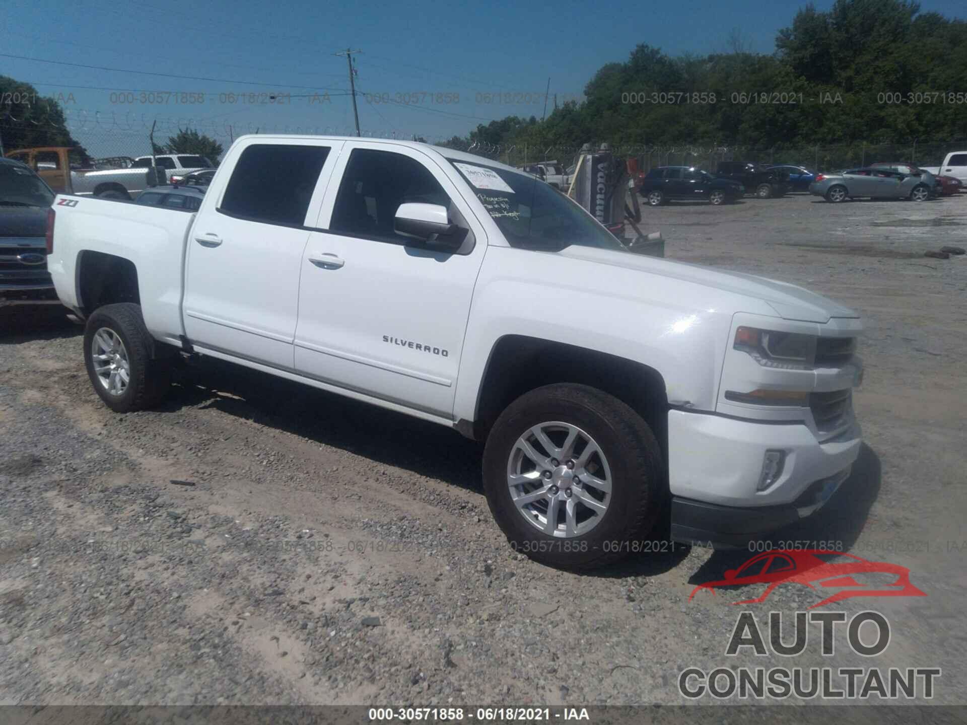 CHEVROLET SILVERADO 1500 2018 - 3GCUKREC8JG247654