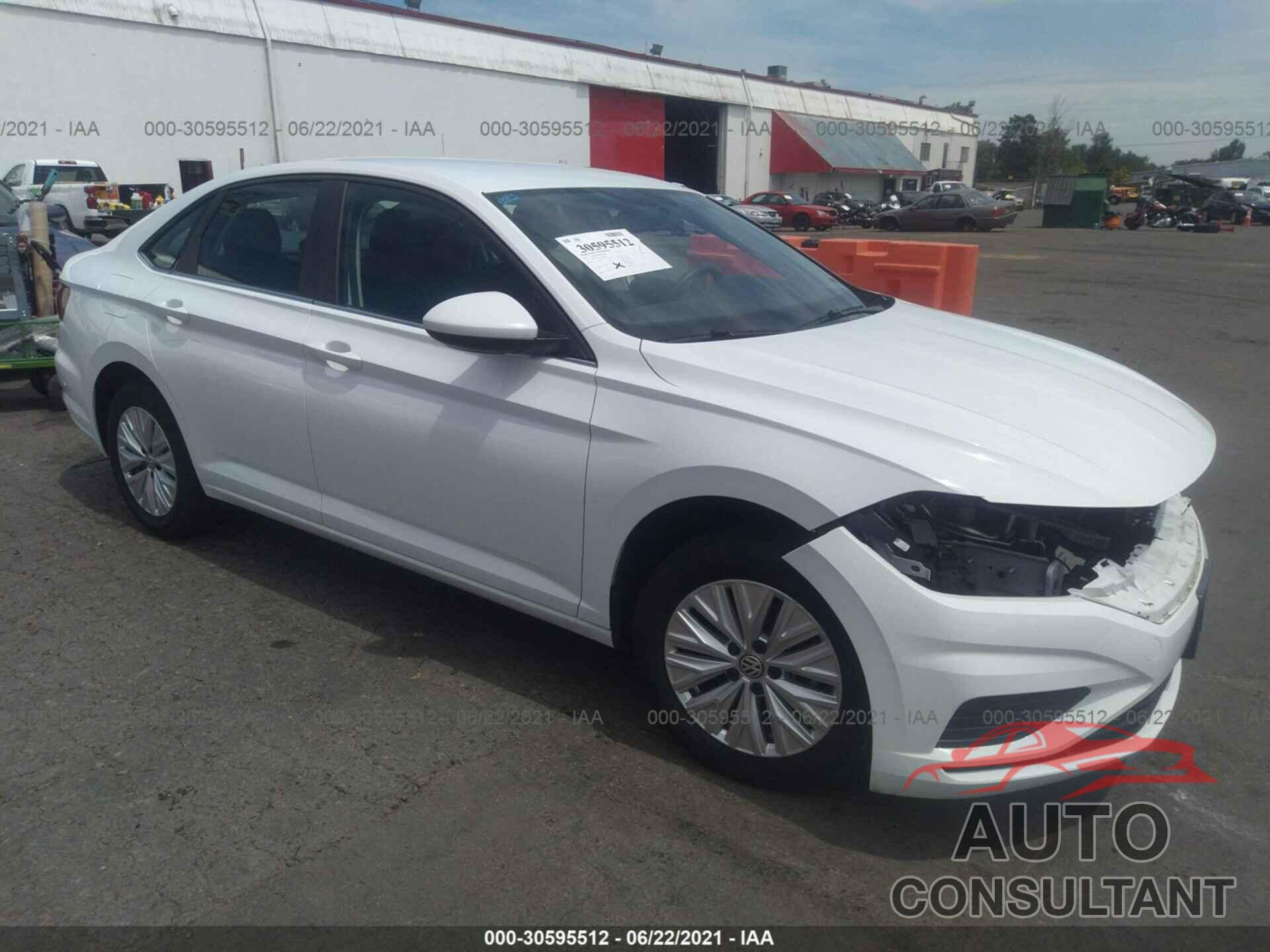 VOLKSWAGEN JETTA 2019 - 3VWC57BU6KM196918