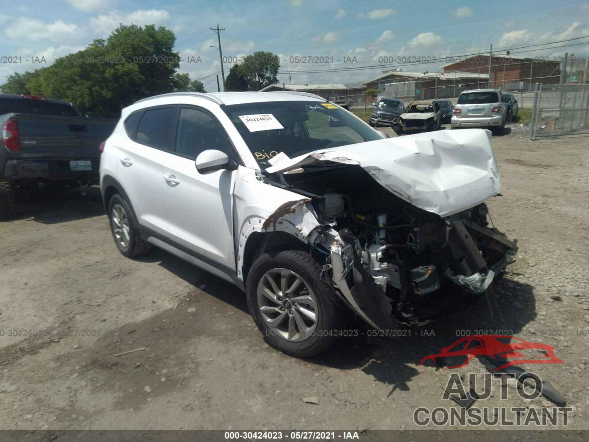HYUNDAI TUCSON 2018 - KM8J33A44JU623044