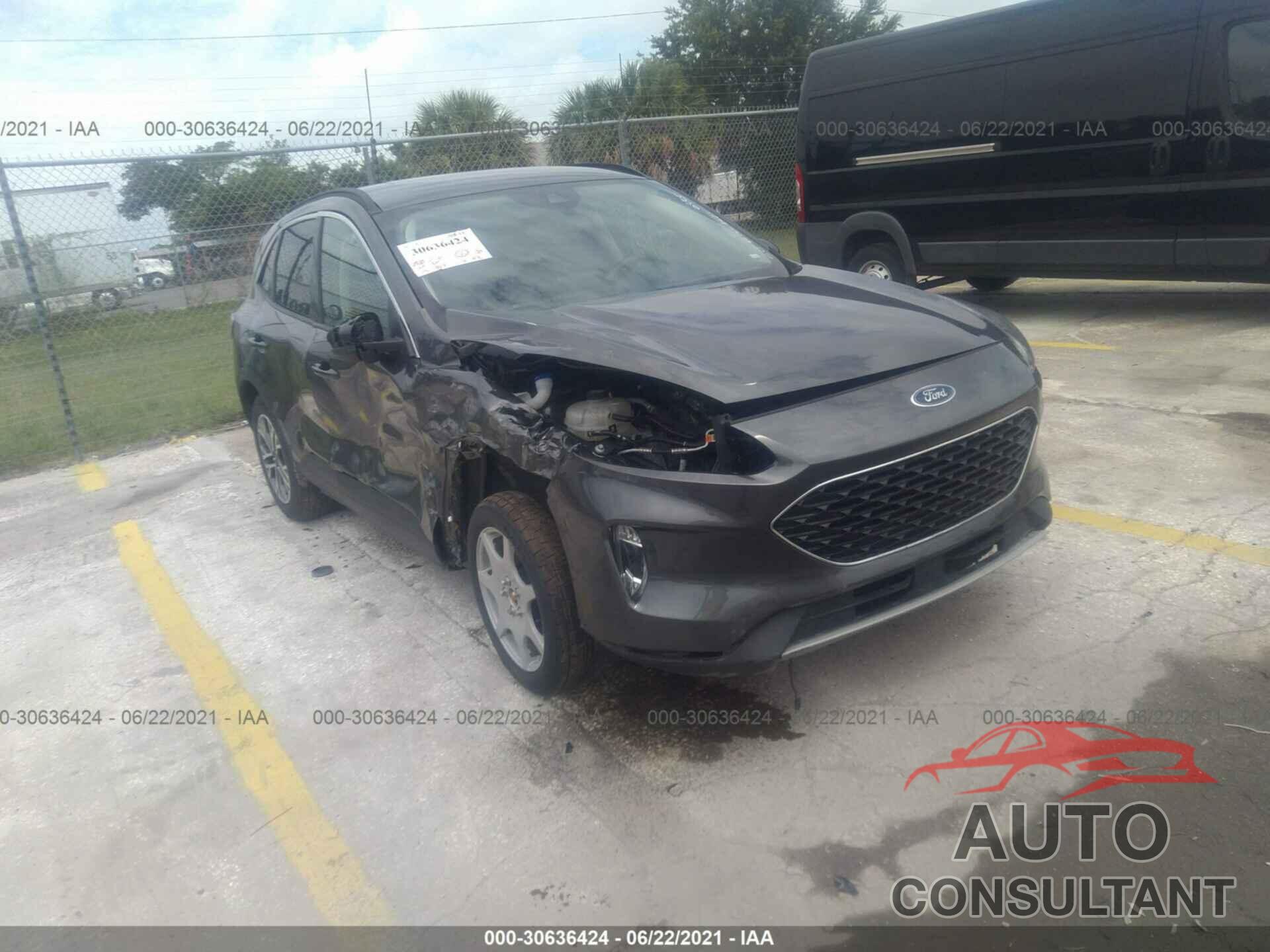 FORD ESCAPE 2020 - 1FMCU0H61LUB10445