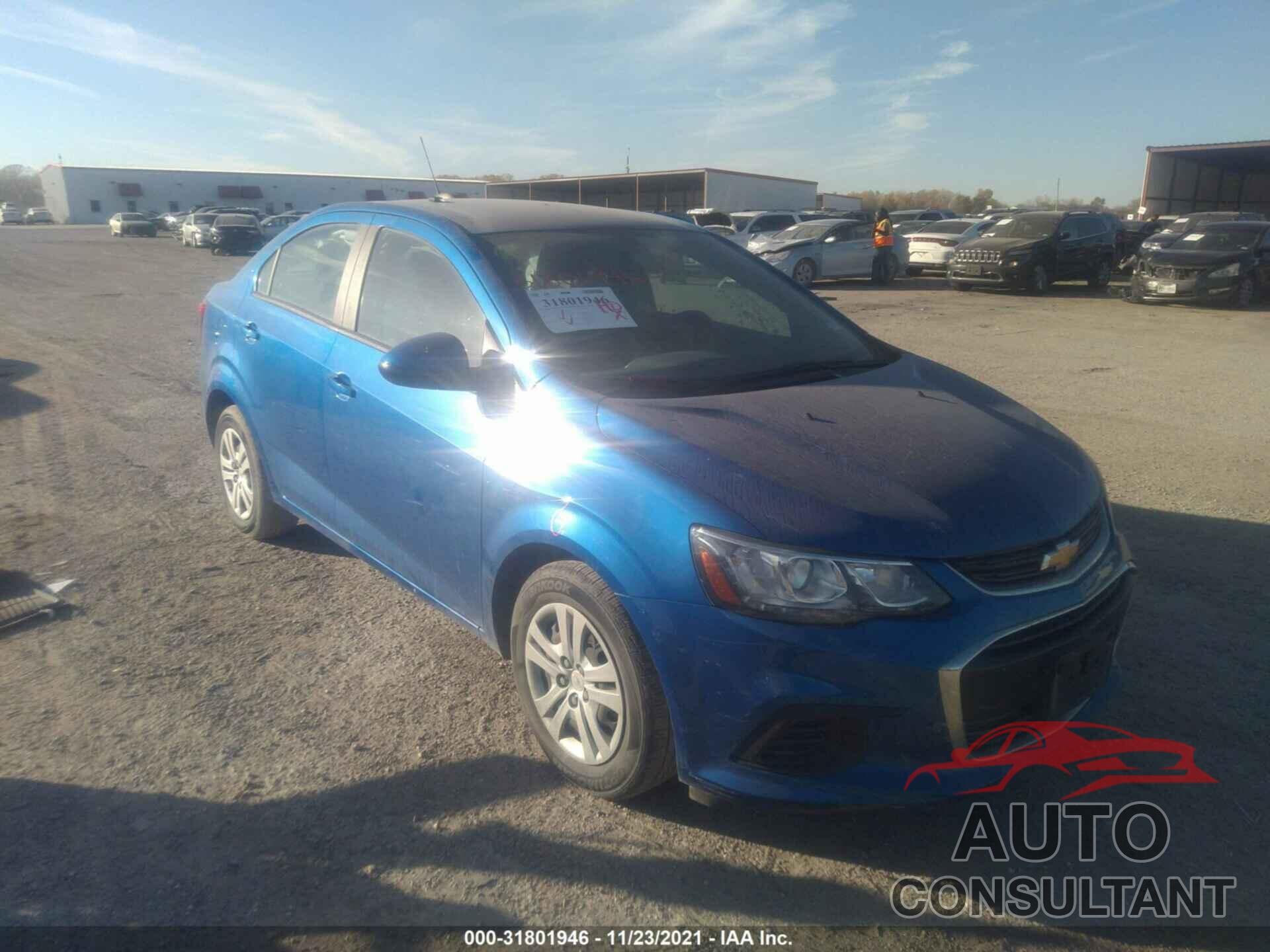 CHEVROLET SONIC 2017 - 1G1JB5SH5H4143926