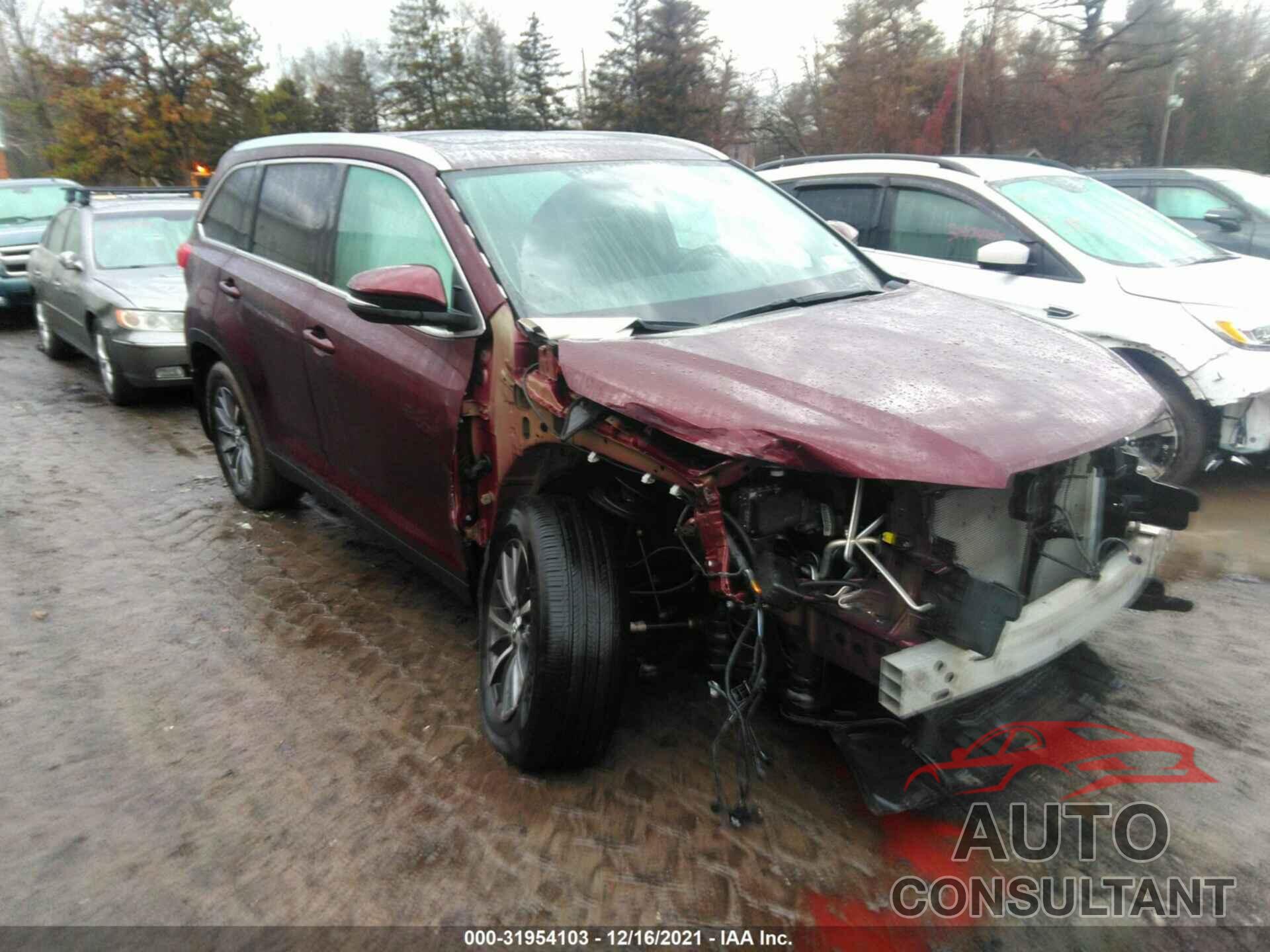 TOYOTA HIGHLANDER 2019 - 5TDJZRFH9KS978542