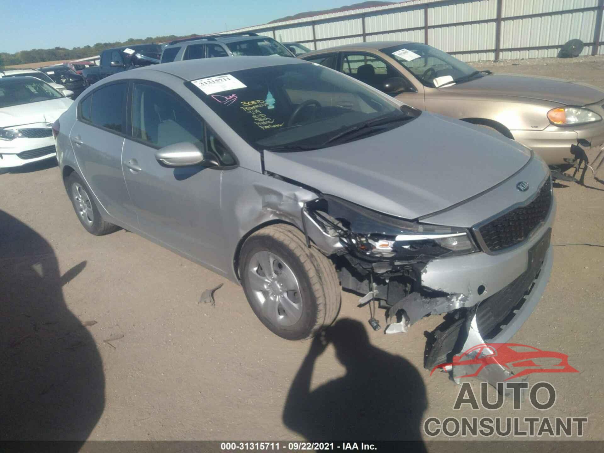 KIA FORTE 2017 - 3KPFK4A73HE157483