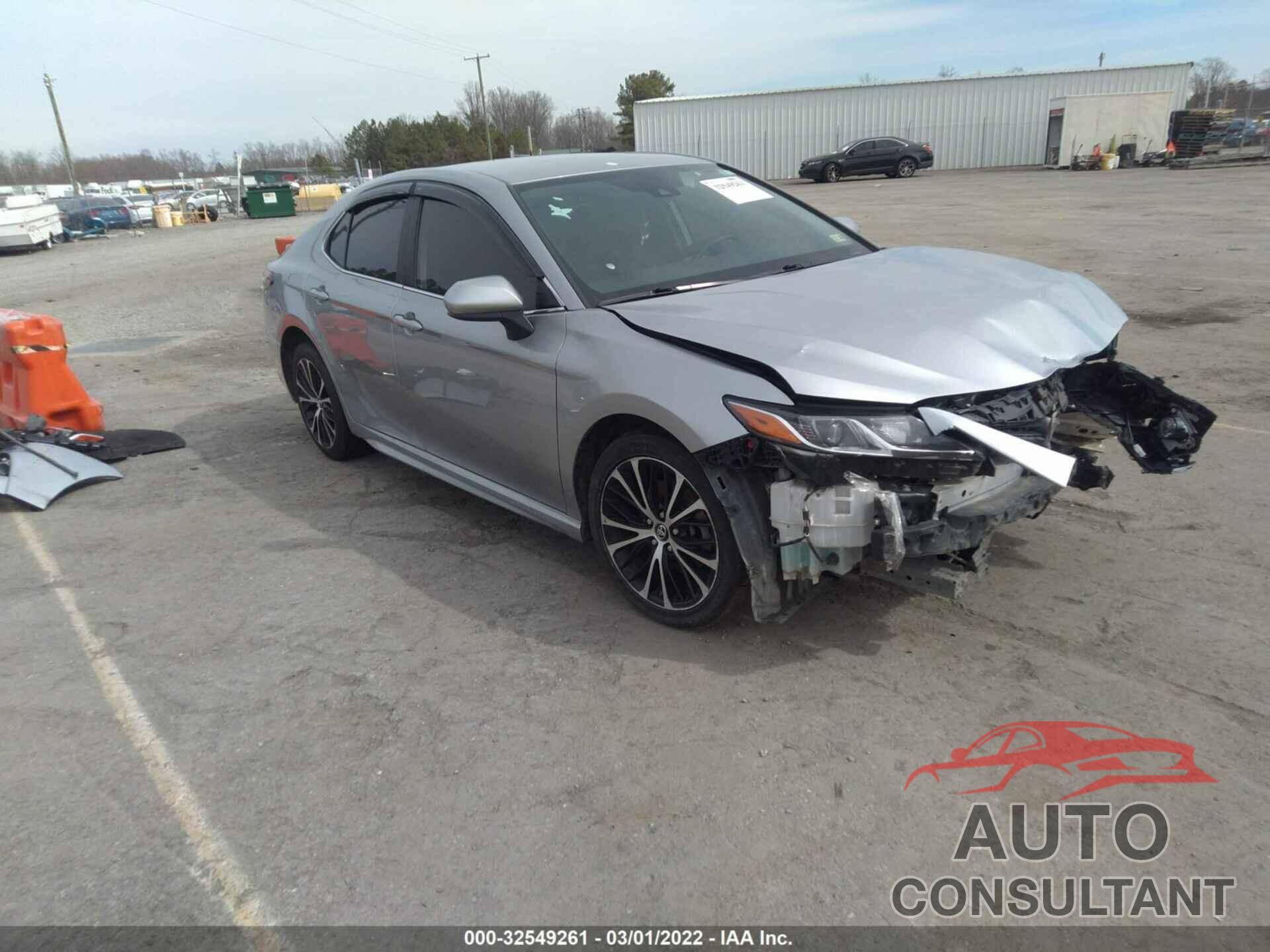 TOYOTA CAMRY 2019 - 4T1B11HK1KU755649