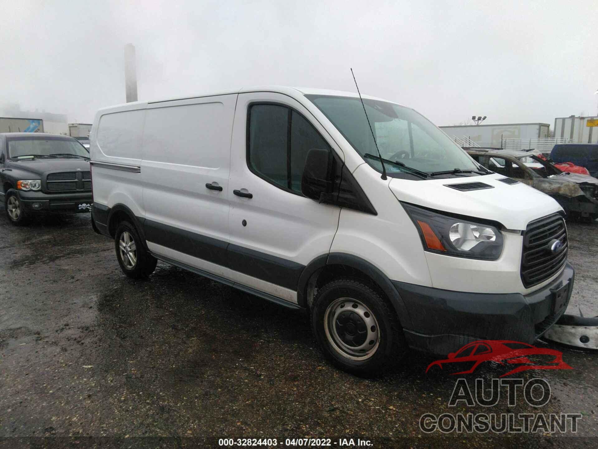 FORD TRANSIT VAN 2017 - 1FTYE1YM7HKA29576