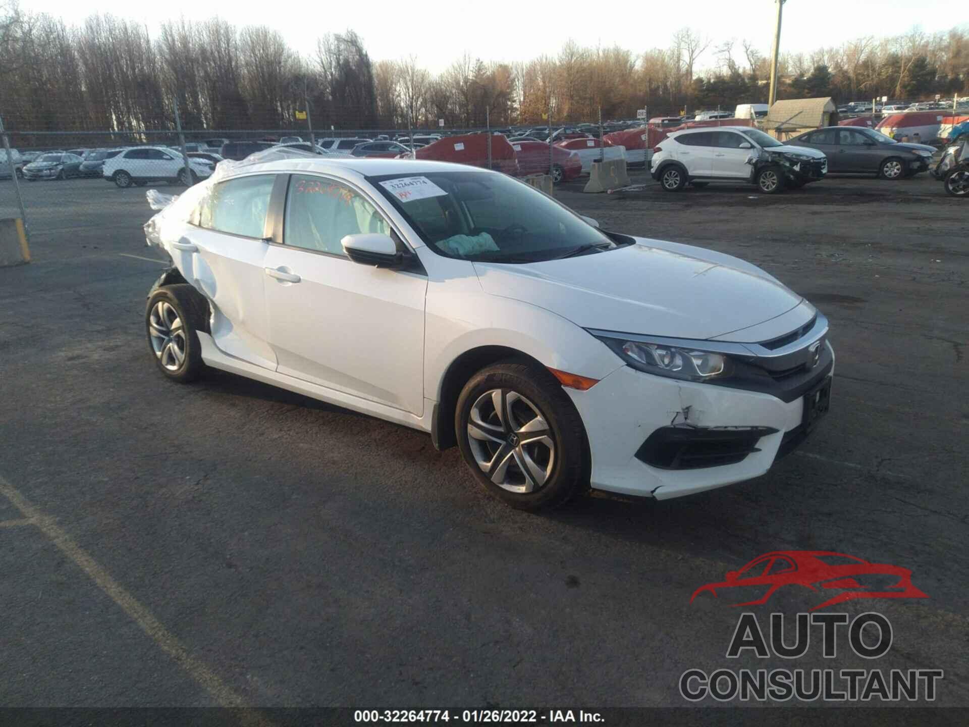 HONDA CIVIC SEDAN 2018 - 2HGFC2F52JH566451