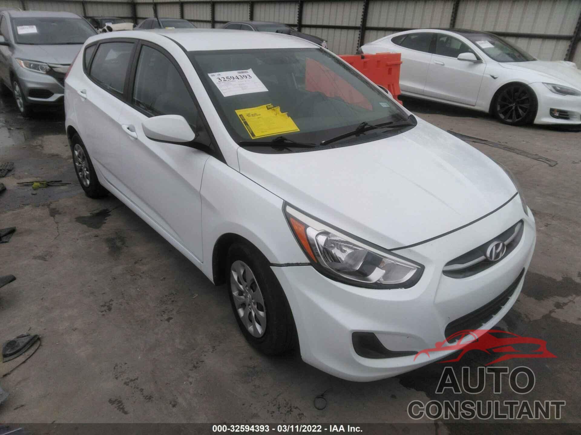 HYUNDAI ACCENT 2017 - KMHCT5AE4HU319395