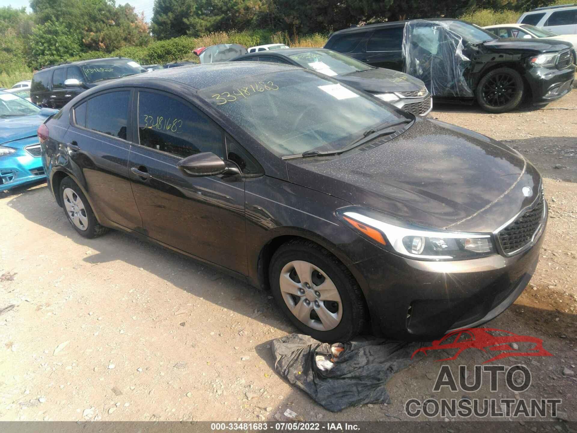 KIA FORTE 2018 - 3KPFK4A71JE221526