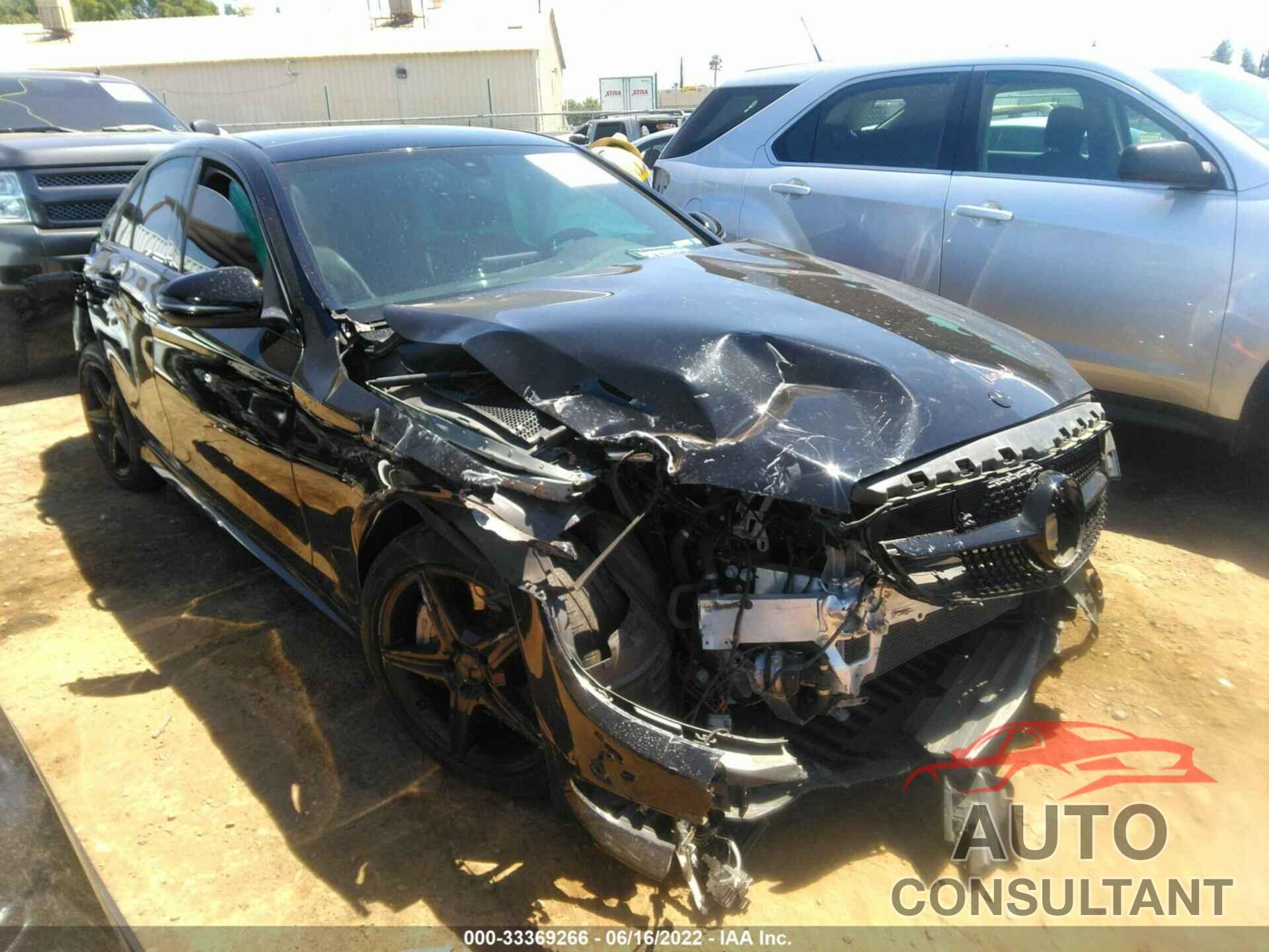 MERCEDES-BENZ C-CLASS 2018 - 55SWF6EB7JU254747