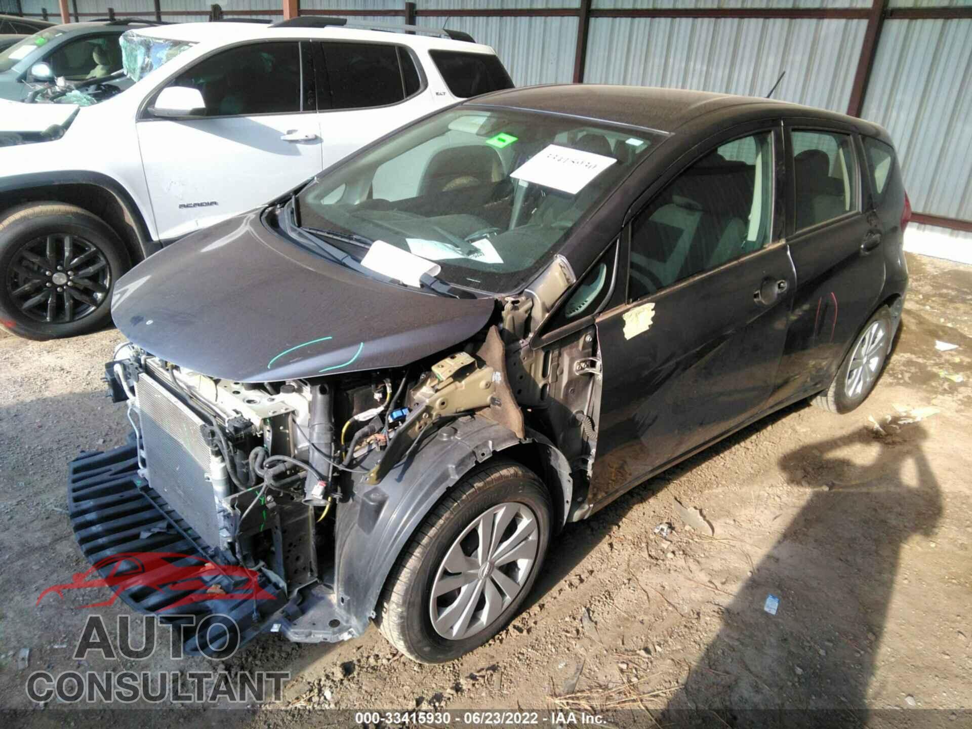 NISSAN VERSA NOTE 2017 - 3N1CE2CP8HL365417