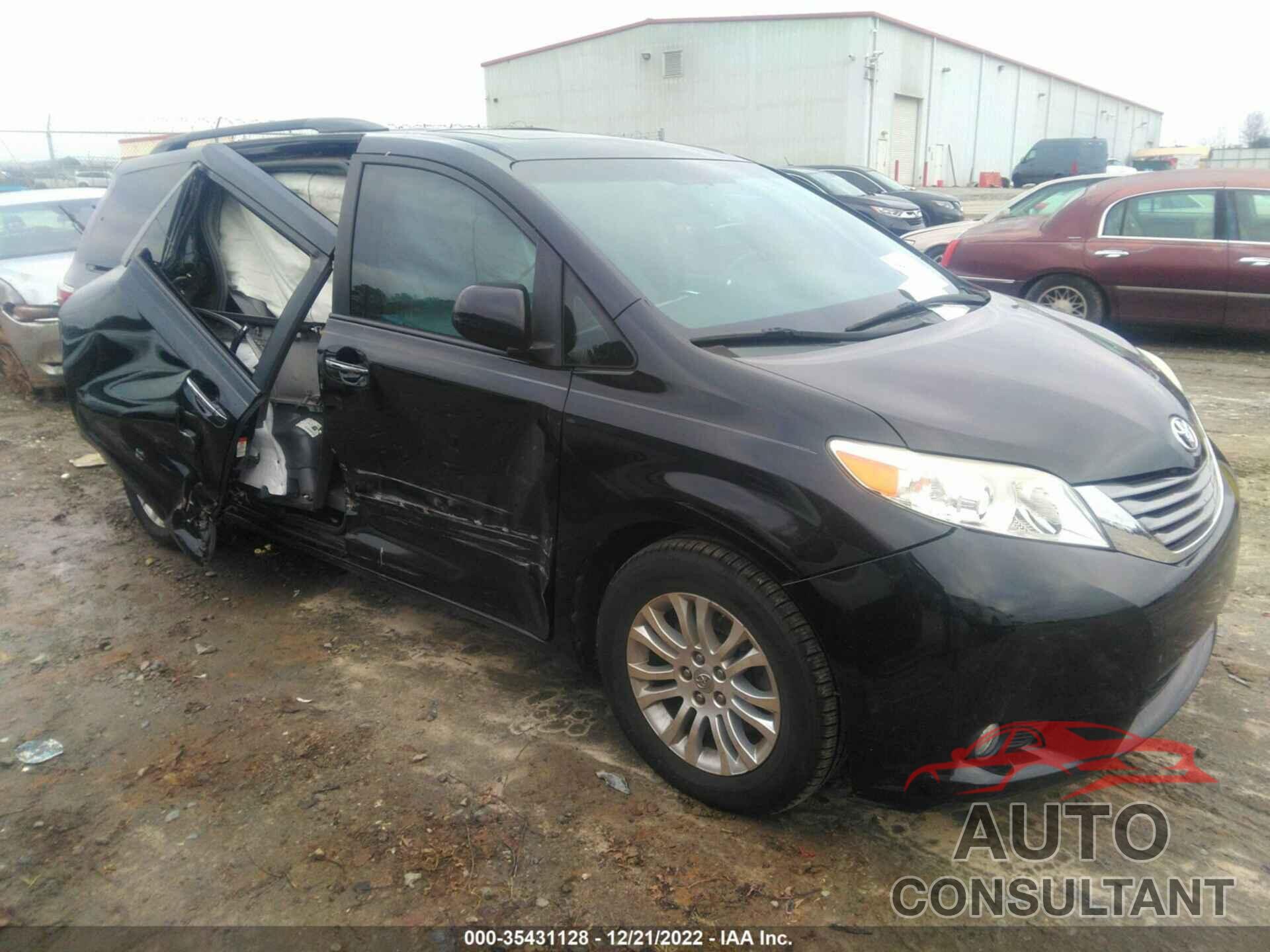 TOYOTA SIENNA 2015 - 5TDYK3DC9FS652785