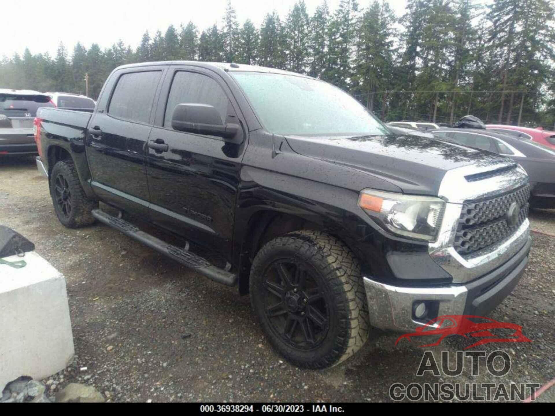 TOYOTA TUNDRA 2018 - 5TFEM5F14JX130685