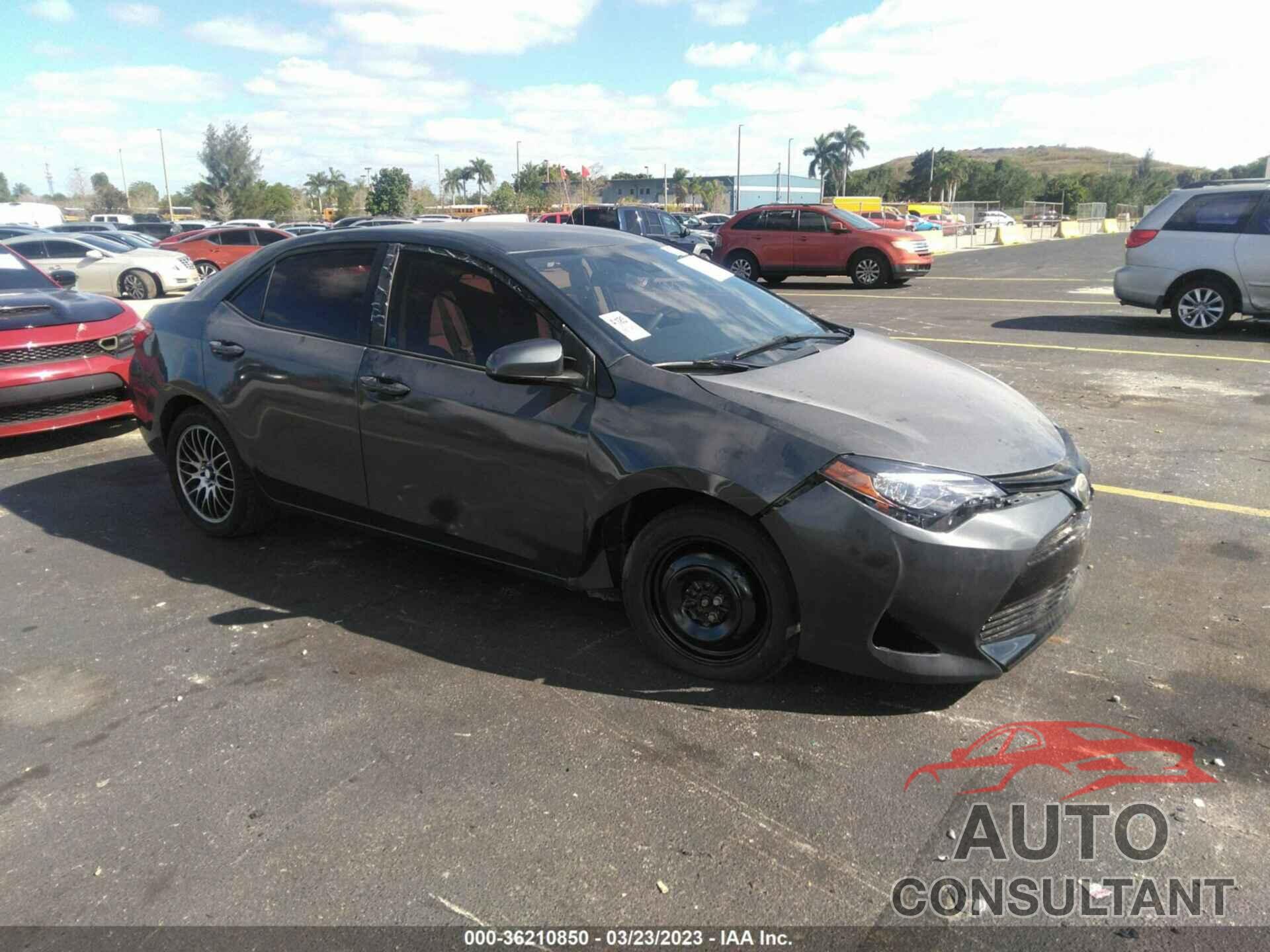 TOYOTA COROLLA 2017 - 5YFBURHE4HP722381