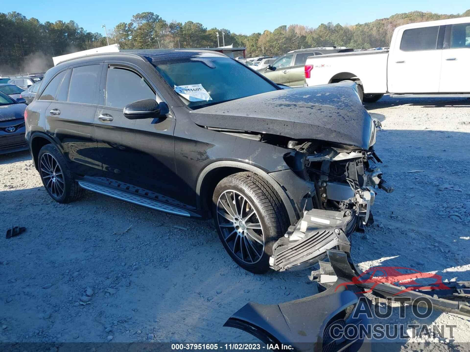 MERCEDES-BENZ GLC 300 2016 - WDC0G4JB1GF026272