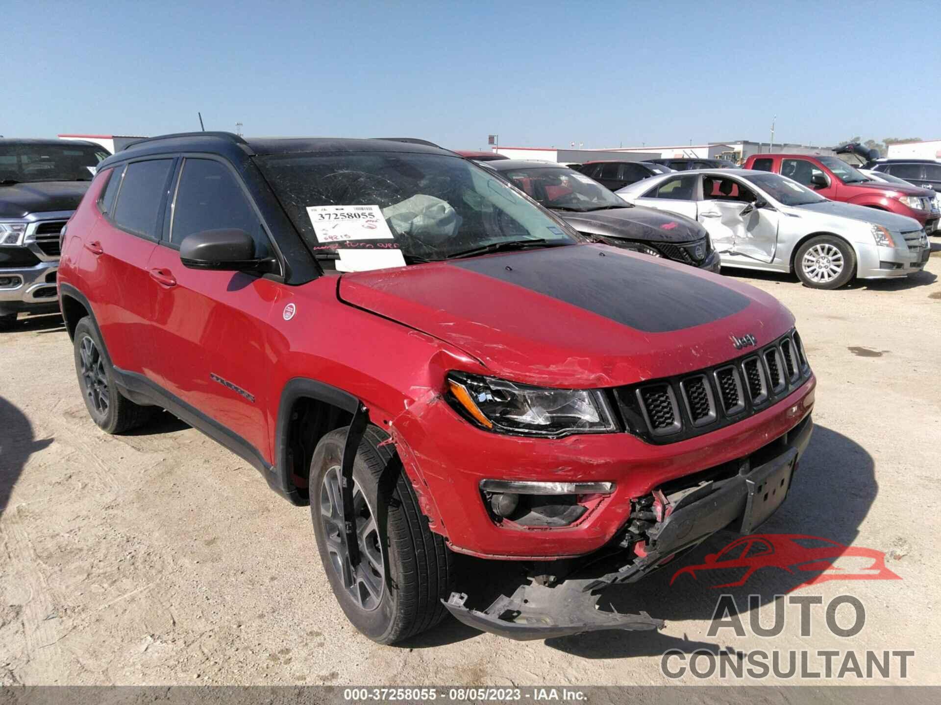 JEEP COMPASS 2019 - 3C4NJDDB4KT663969