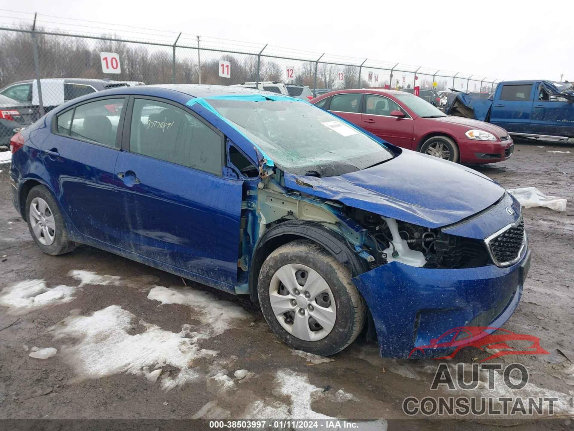 KIA FORTE 2018 - 3KPFK4A76JE190905