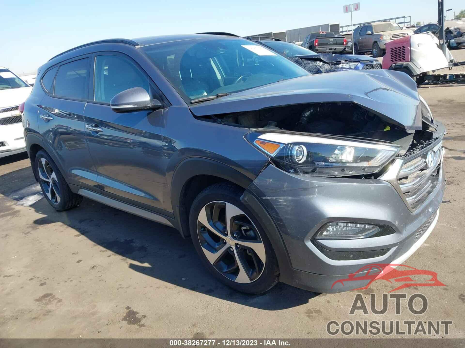 HYUNDAI TUCSON 2017 - KM8J33A23HU324105