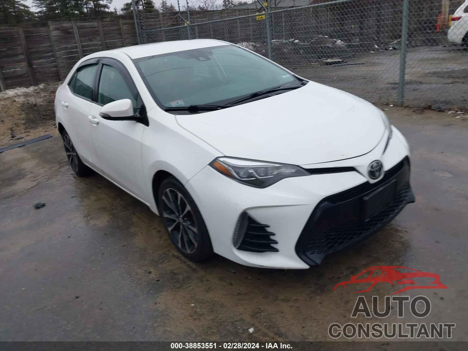 TOYOTA COROLLA 2018 - 2T1BURHEXJC044130