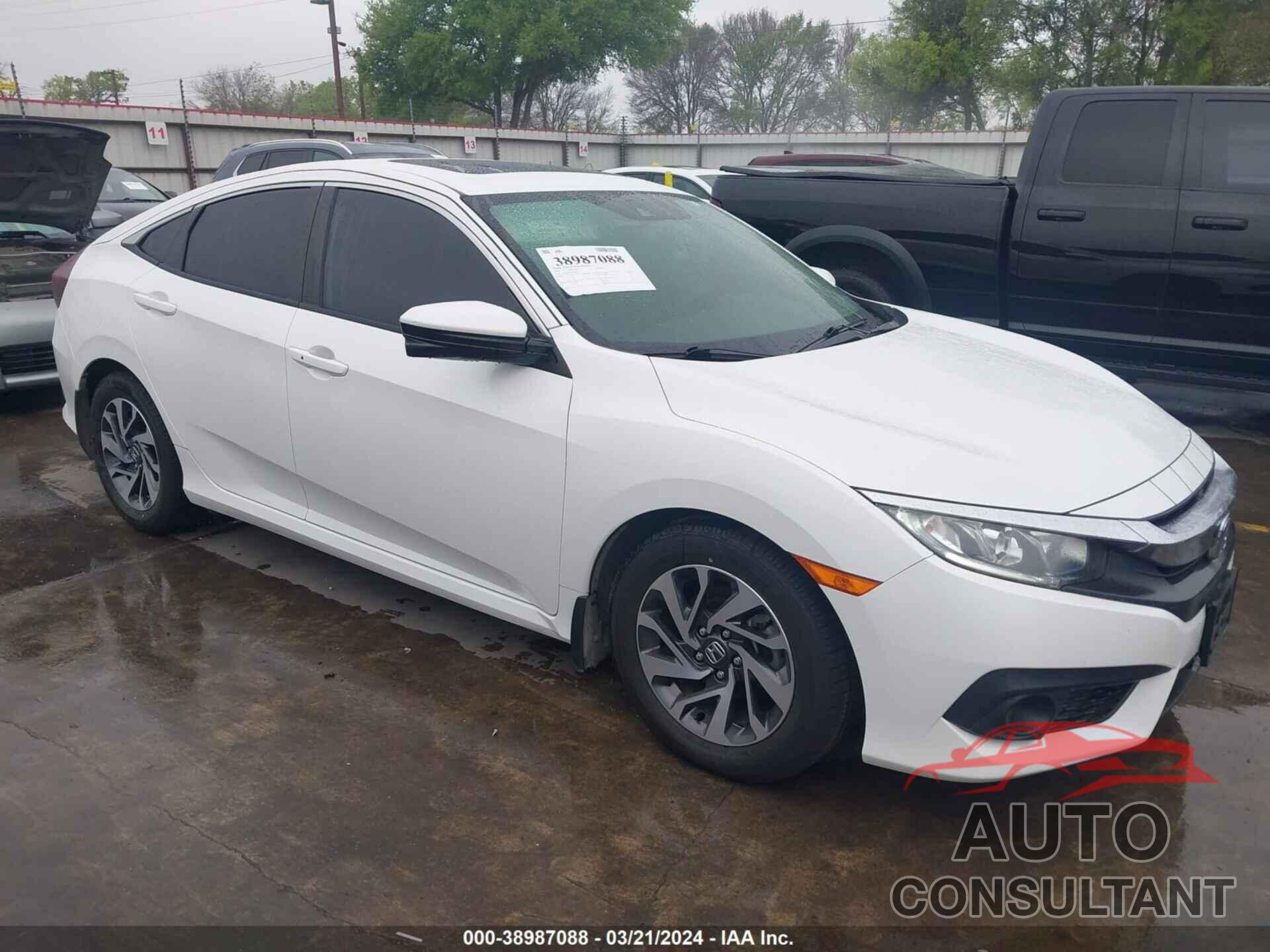 HONDA CIVIC 2018 - 19XFC2F89JE004227