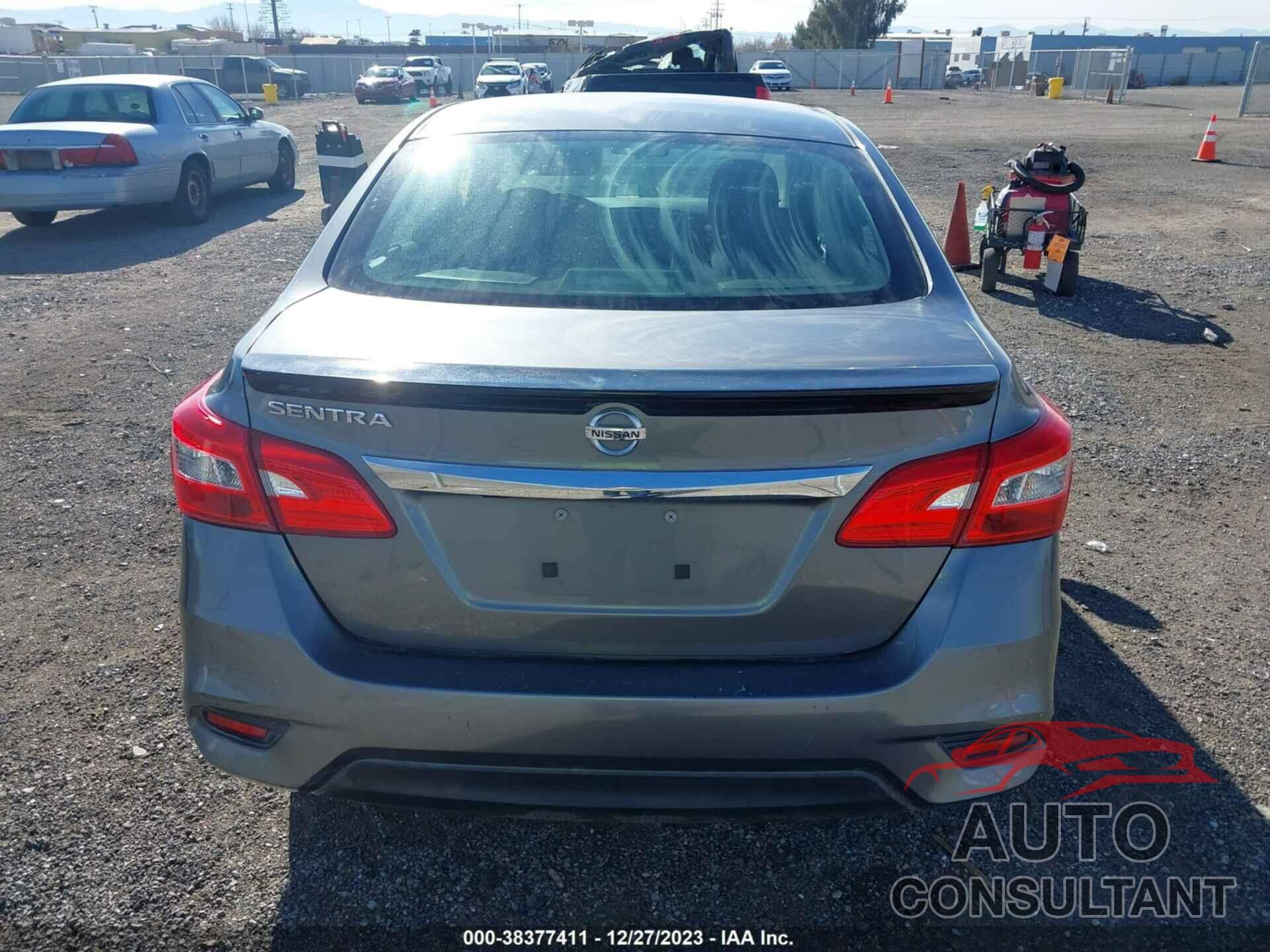 NISSAN SENTRA 2018 - 3N1AB7AP2JY286043