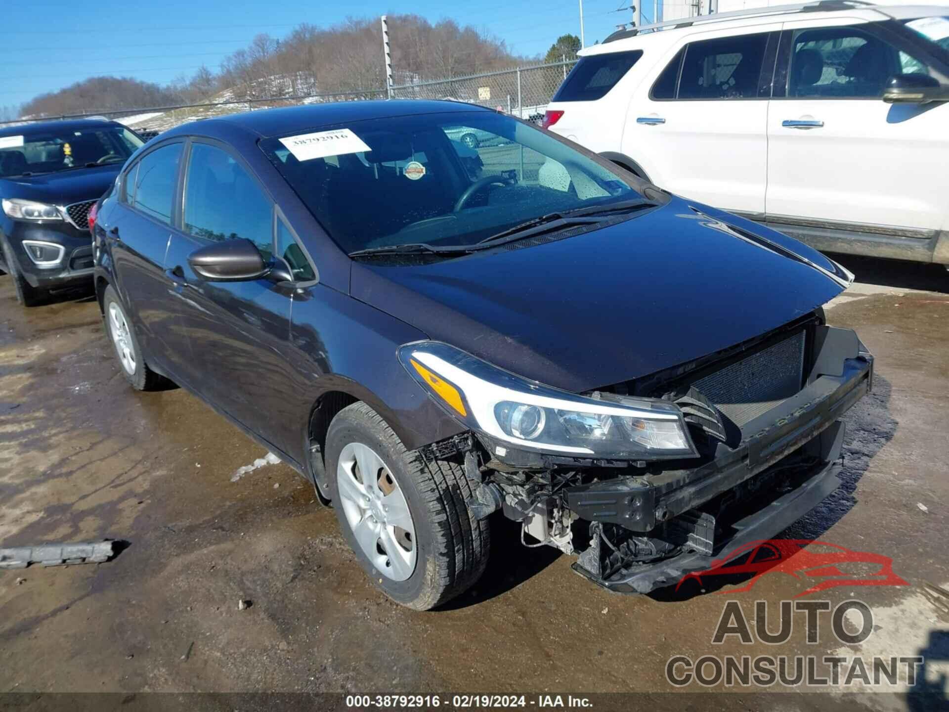 KIA FORTE 2018 - 3KPFK4A78JE177069