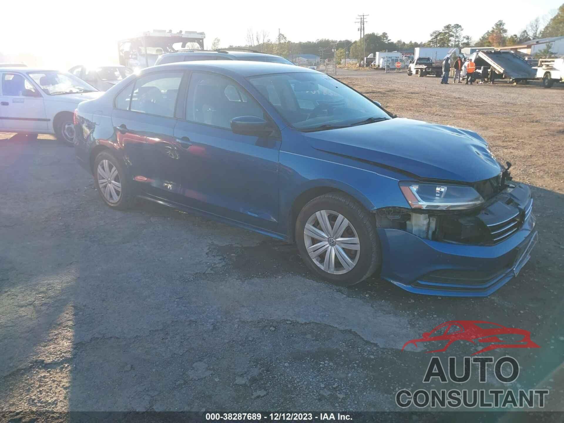 VOLKSWAGEN JETTA 2017 - 3VW2B7AJXHM227625