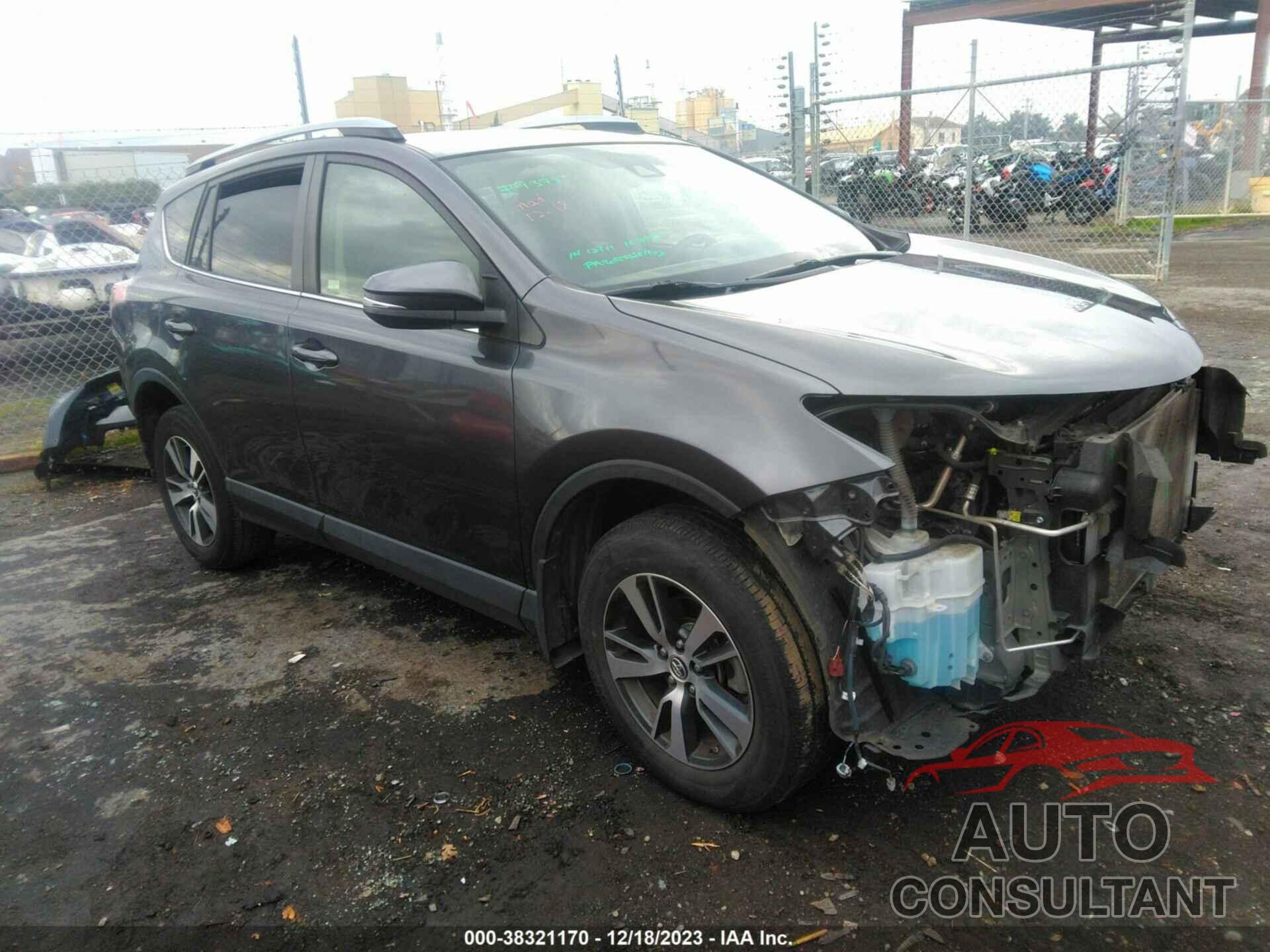 TOYOTA RAV4 2017 - JTMWFREVXHJ714709