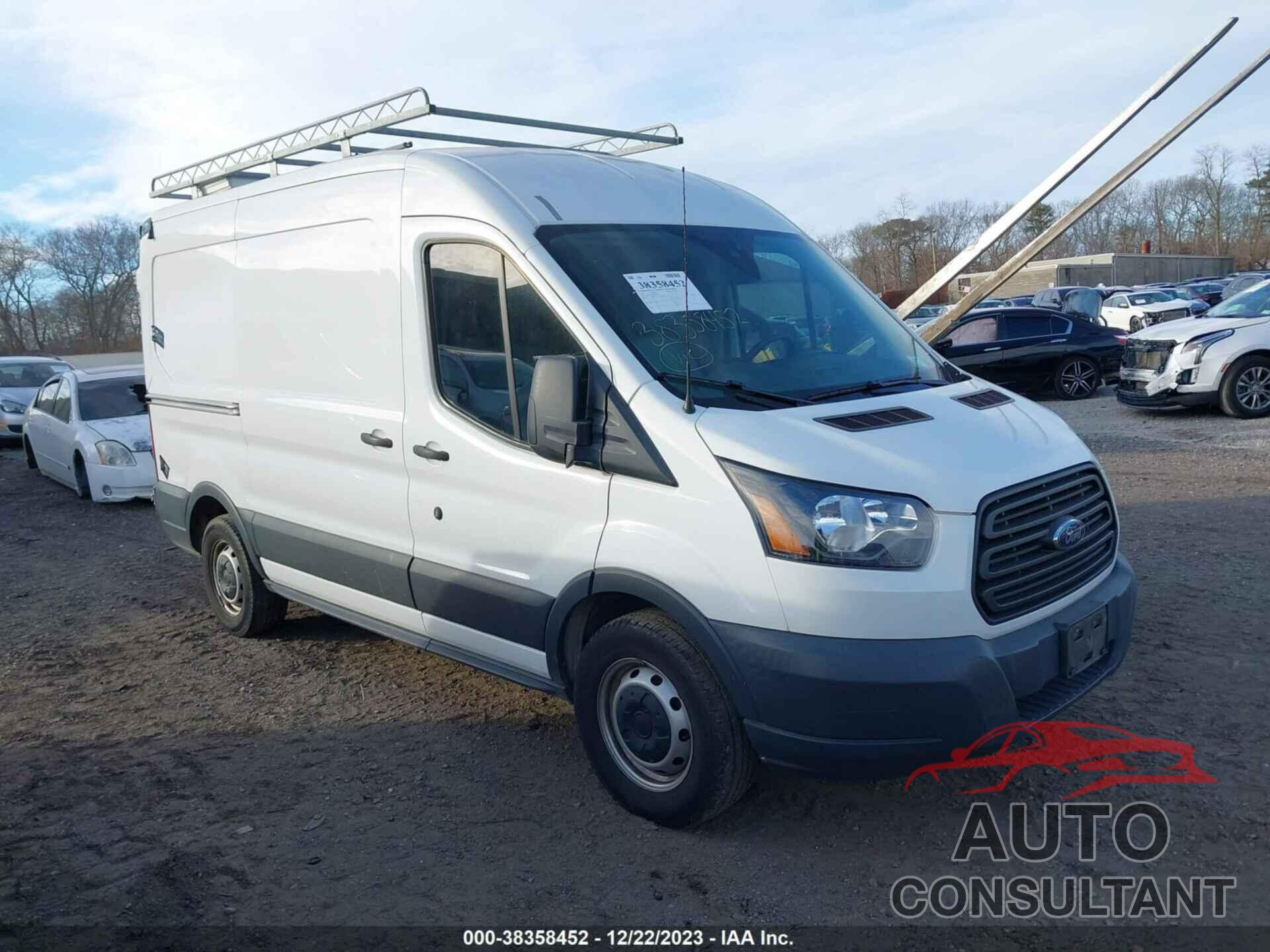 FORD TRANSIT-150 2018 - 1FTYE1CM8JKA85278