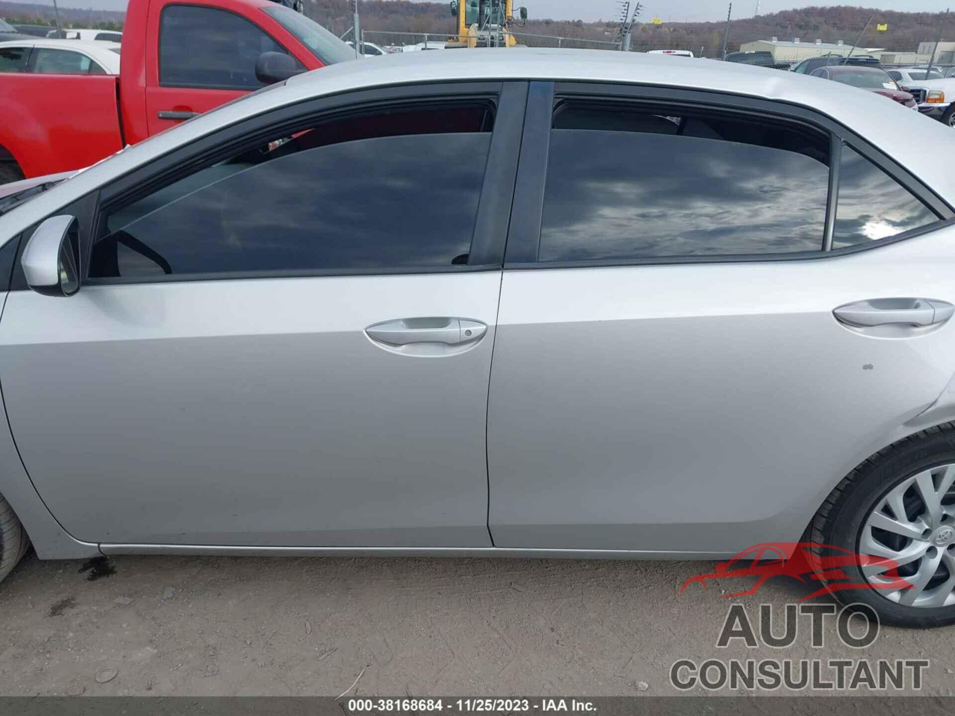 TOYOTA COROLLA 2019 - 5YFBURHE9KP888290