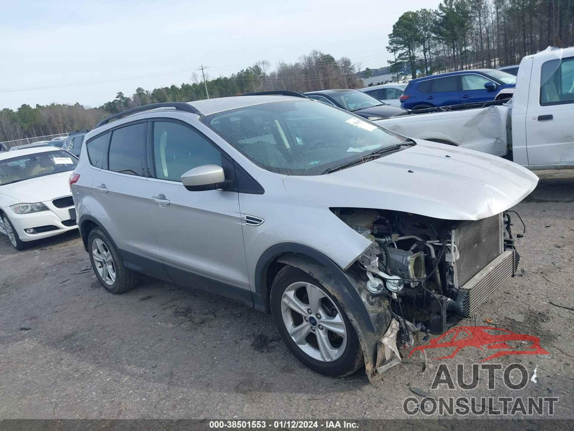 FORD ESCAPE 2016 - 1FMCU0GX8GUB79407