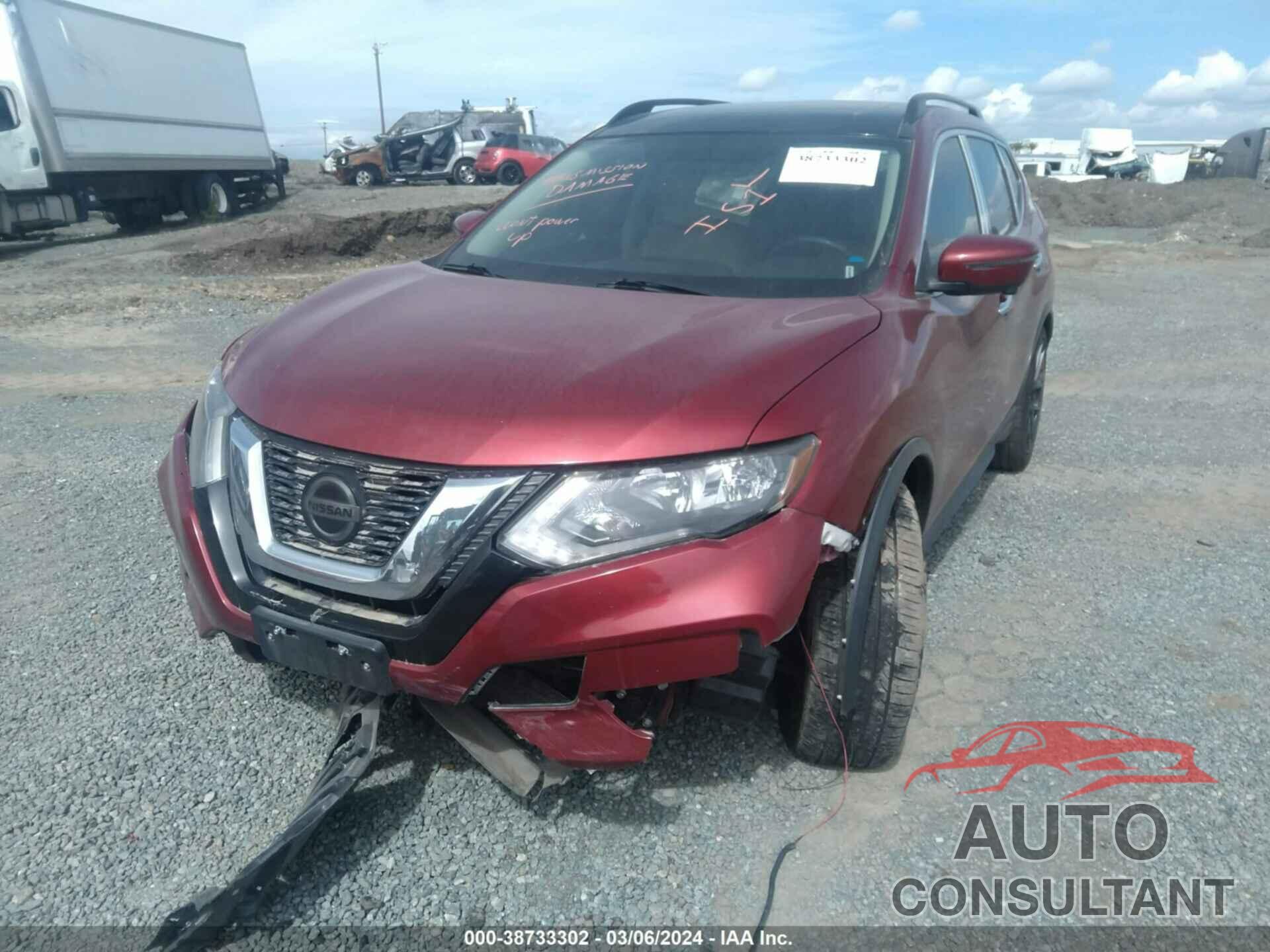 NISSAN ROGUE 2018 - 5N1AT2MT6JC769934