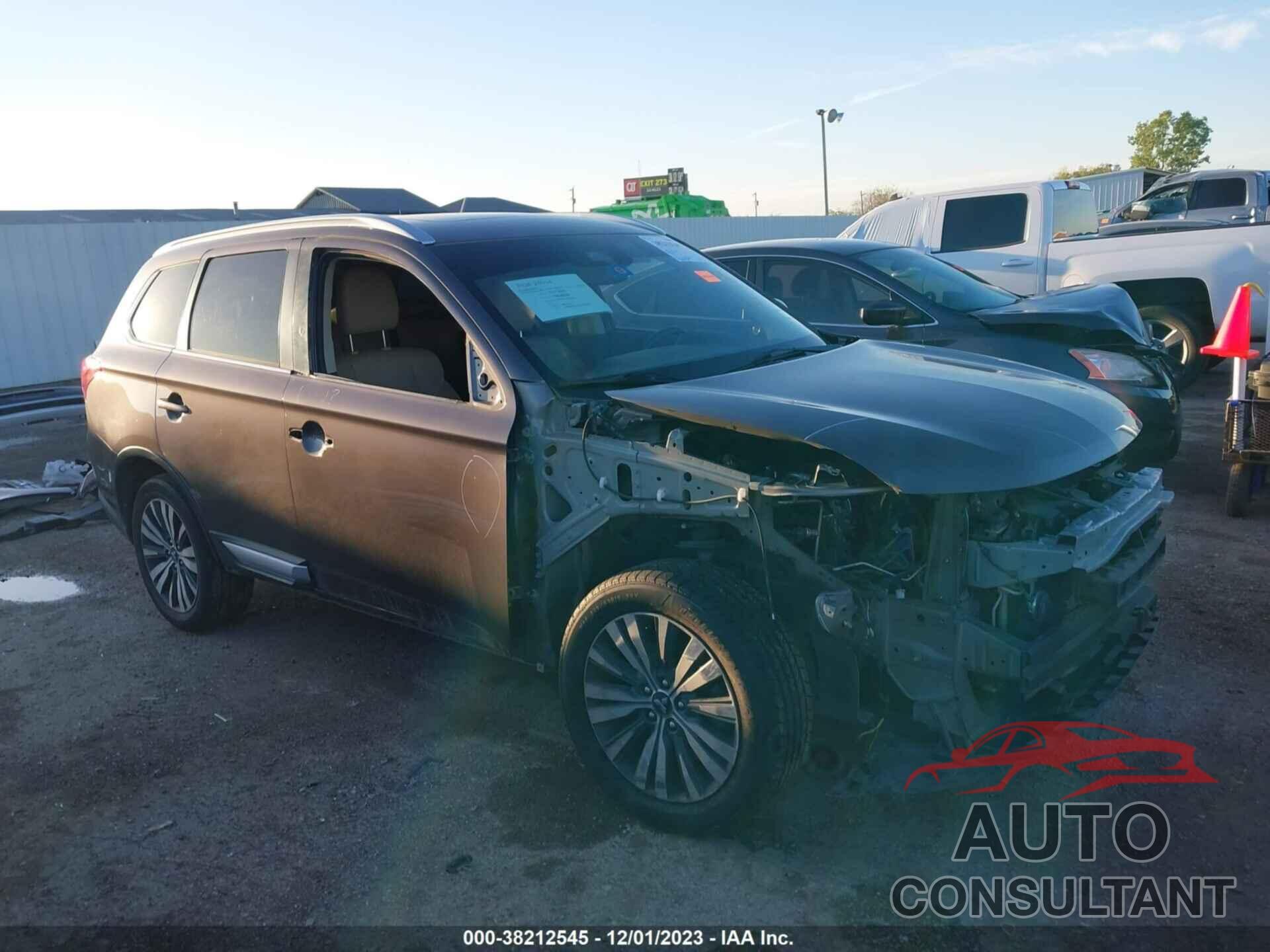 MITSUBISHI OUTLANDER 2020 - JA4AD3A32LZ003947