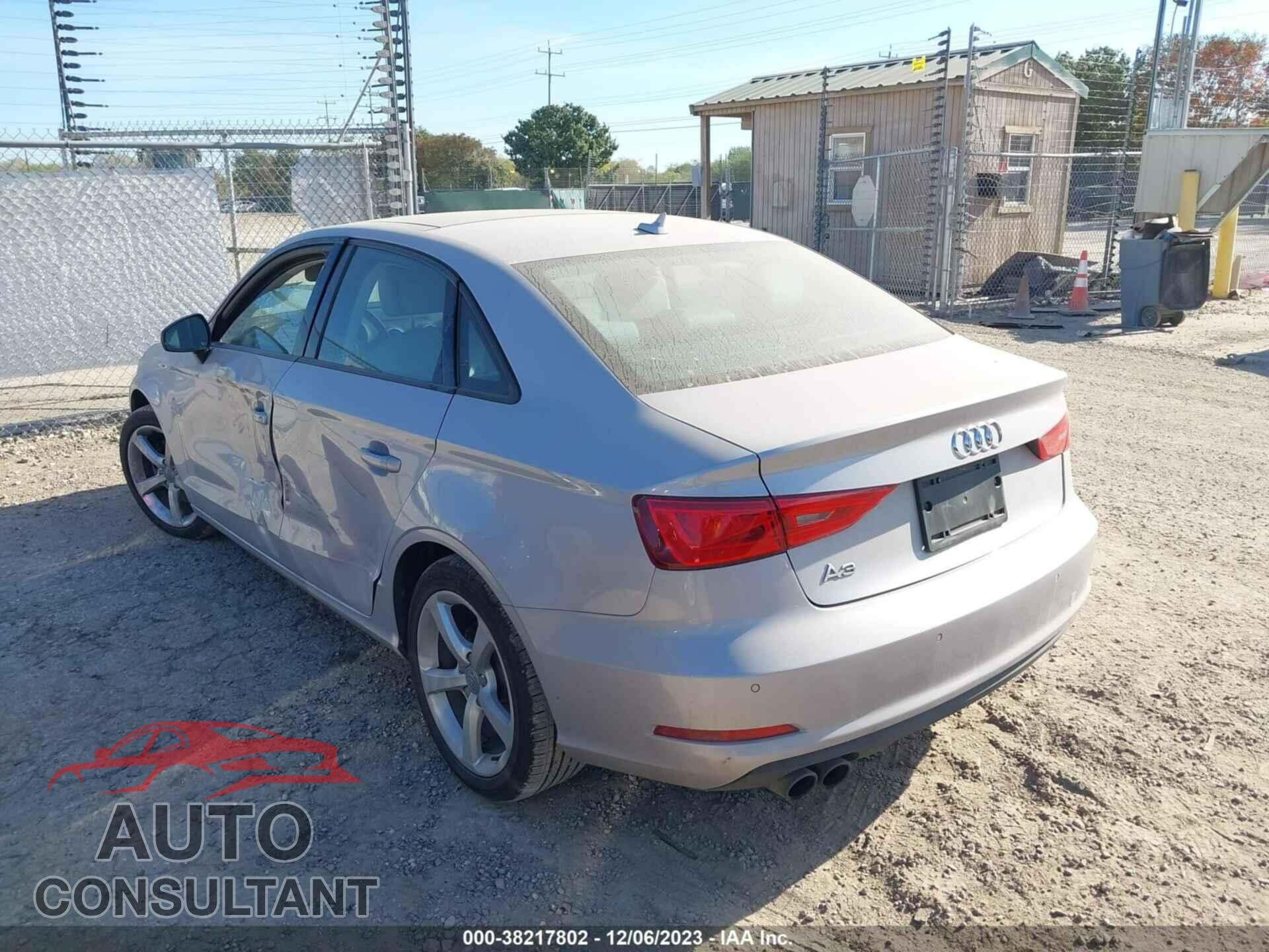 AUDI A3 2016 - WAUA7GFF3G1019342