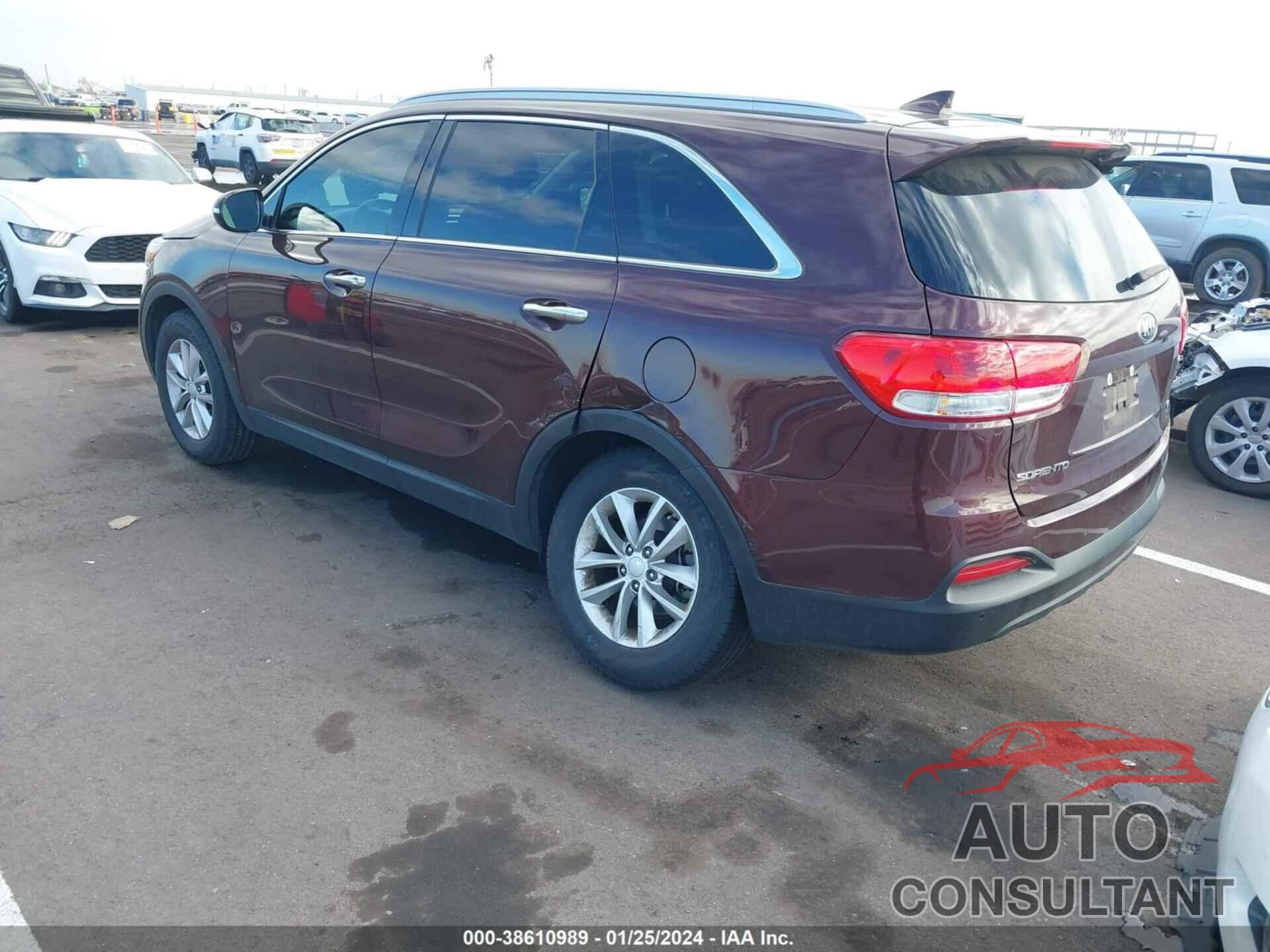 KIA SORENTO 2017 - 5XYPG4A39HG285040