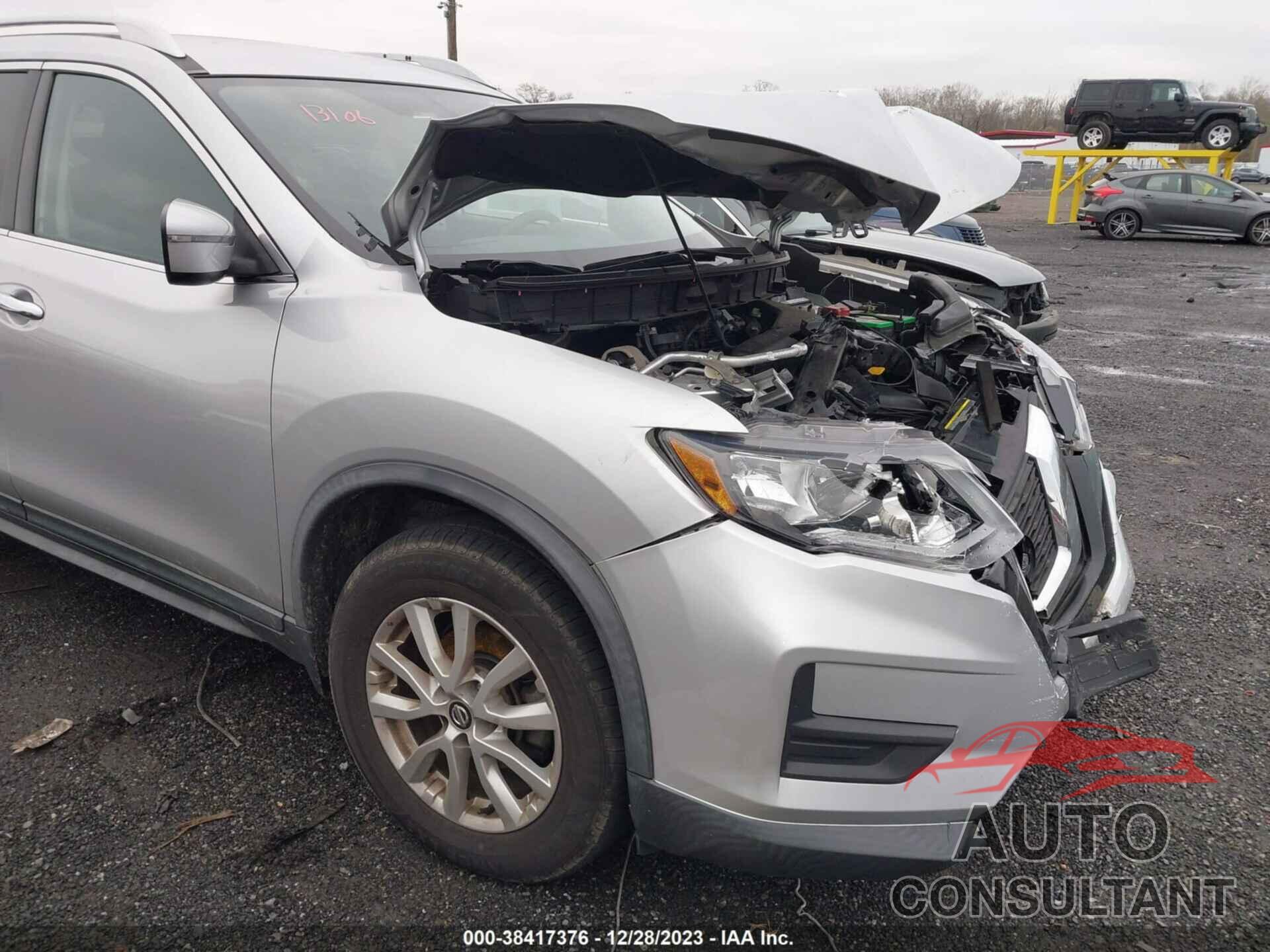 NISSAN ROGUE 2018 - KNMAT2MV5JP557590