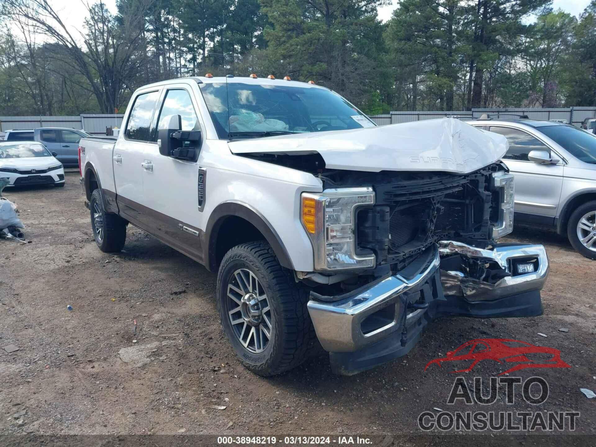 FORD F-350 2017 - 1FT8W3BT5HED48806