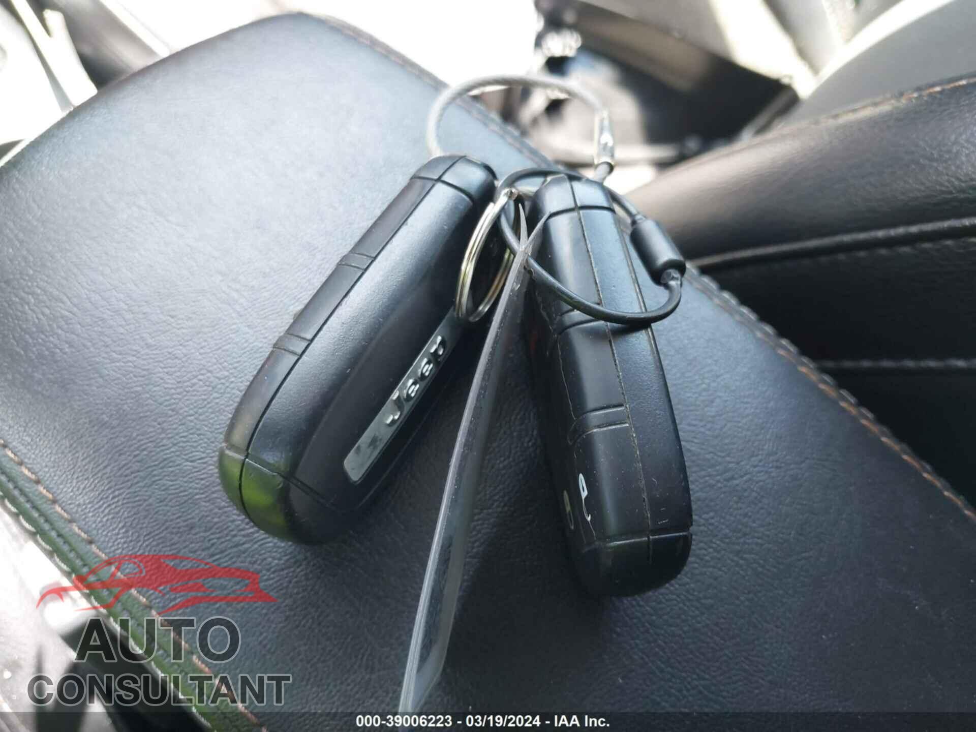 JEEP COMPASS 2021 - 3C4NJDBB4MT601610