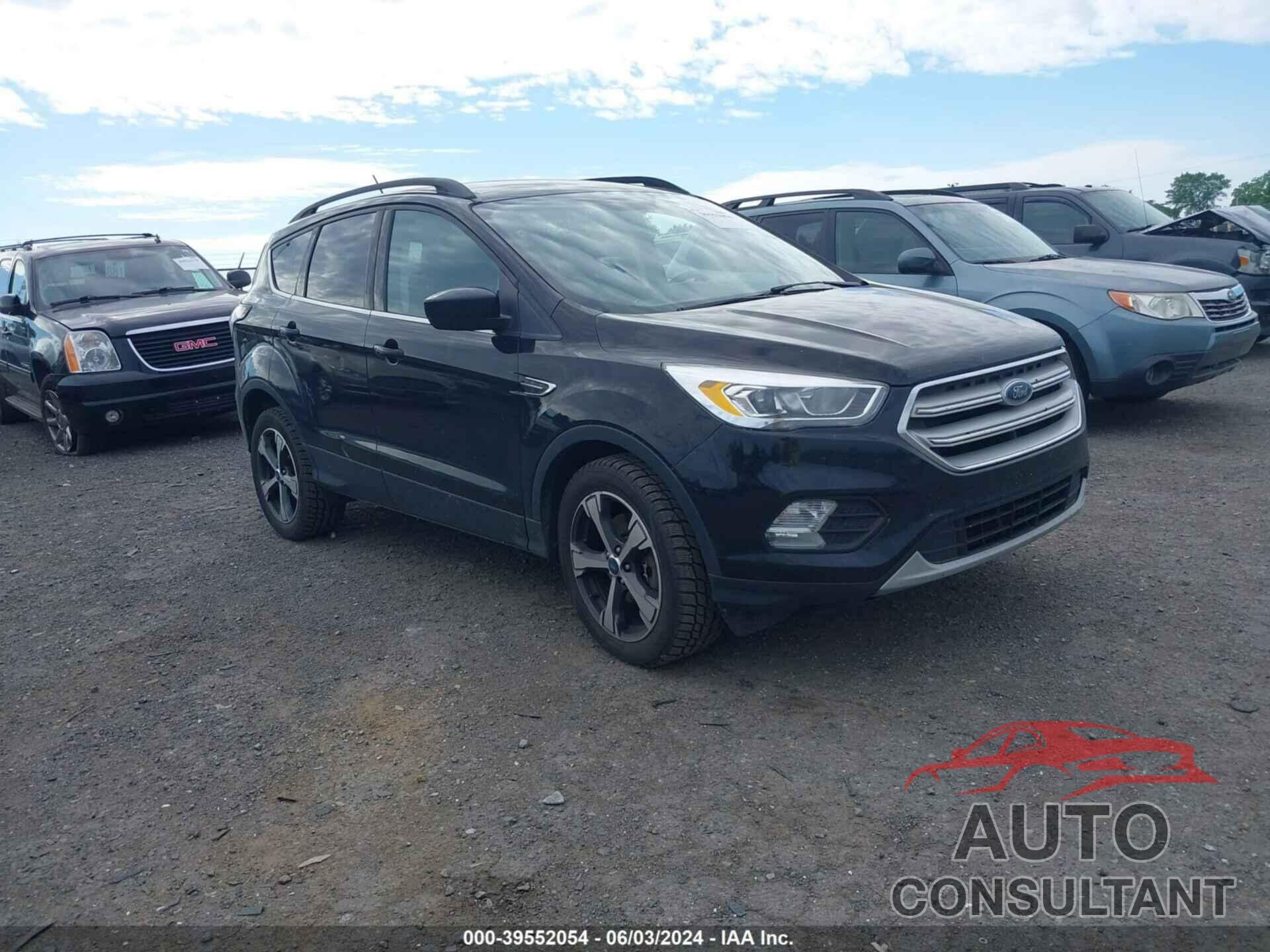 FORD ESCAPE 2018 - 1FMCU9HD5JUB07919