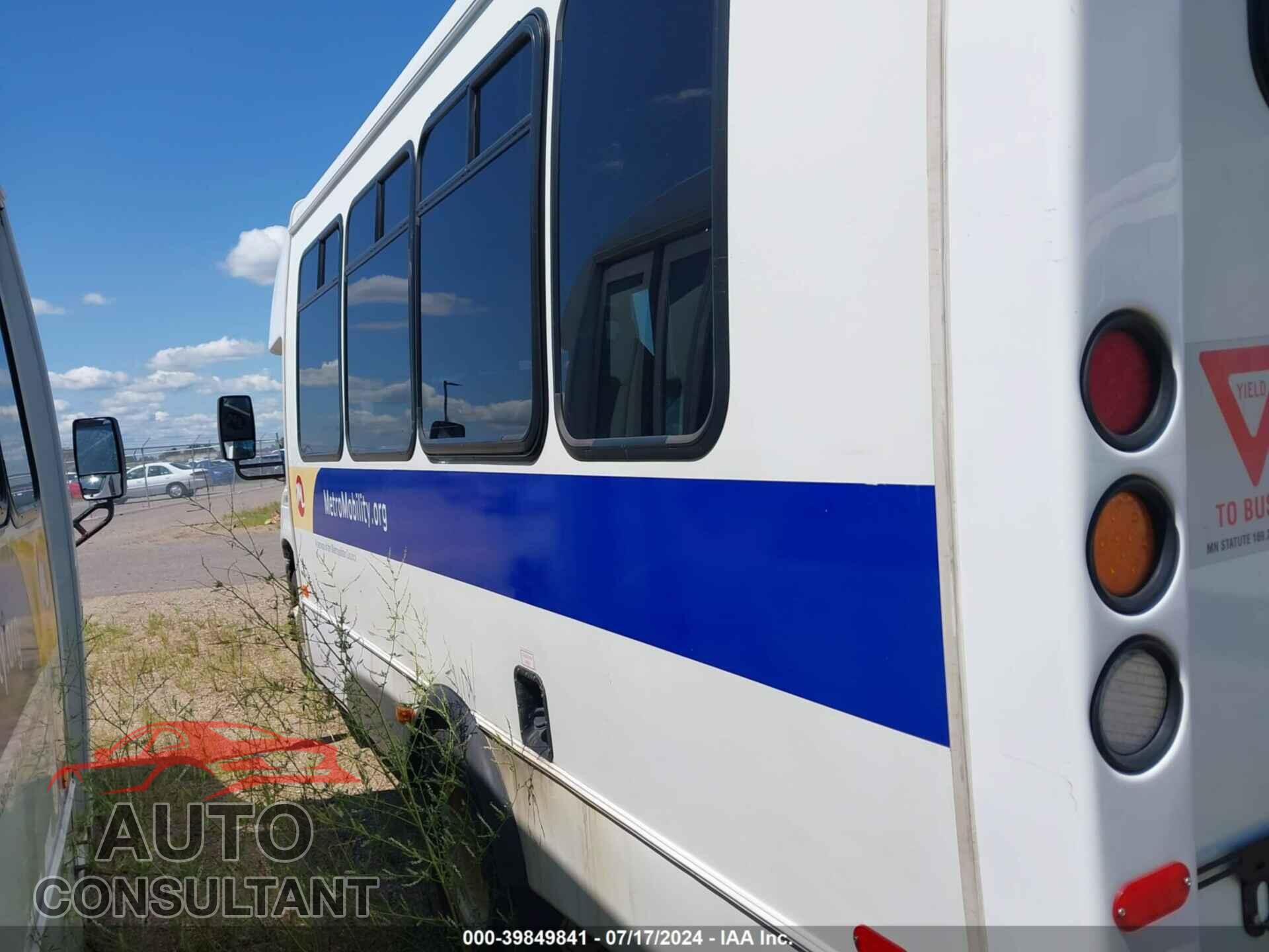 FORD E-450 CUTAWAY 2016 - 1FDFE4FS7GDC49129