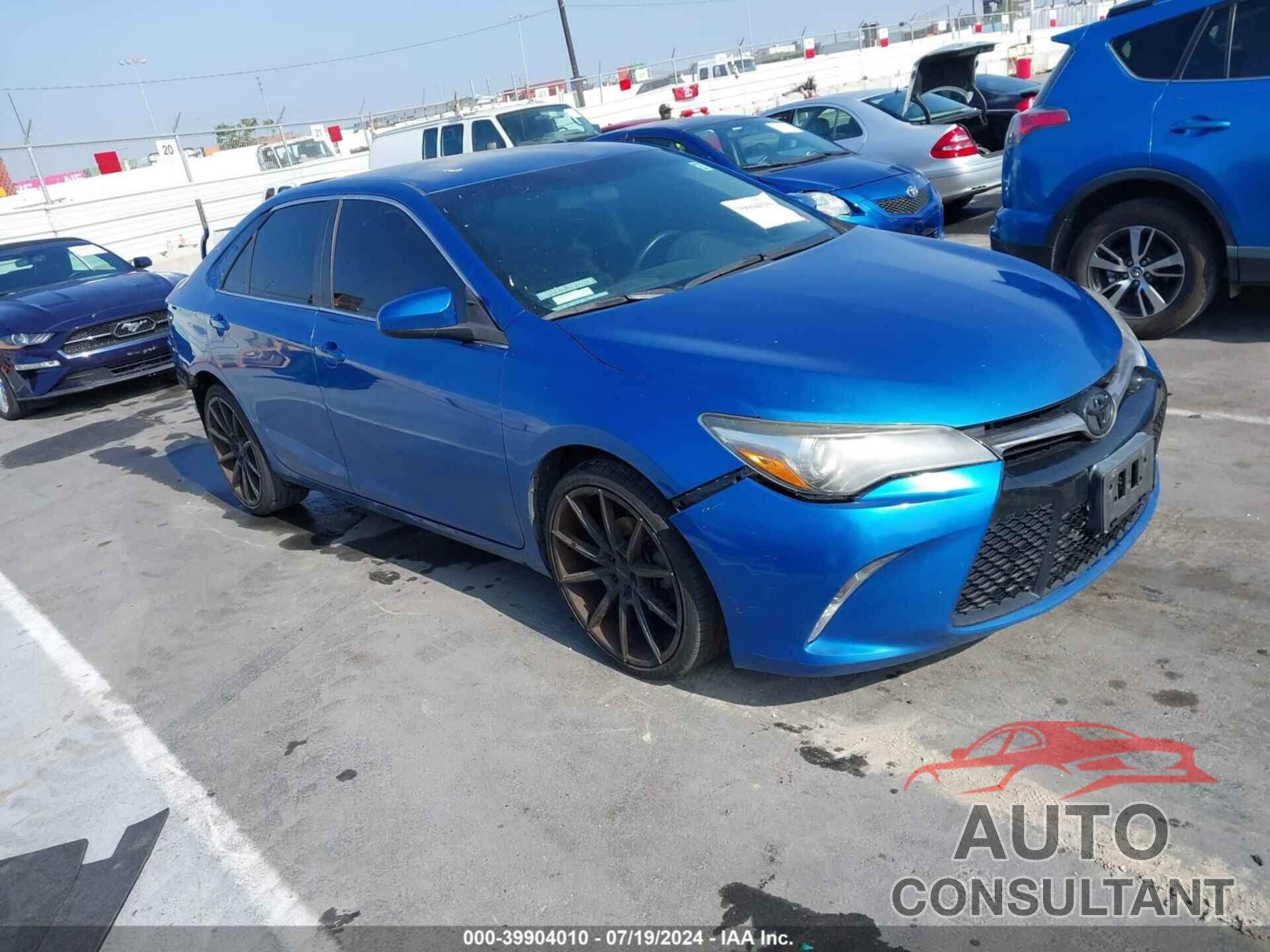TOYOTA CAMRY 2017 - 4T1BF1FK0HU652459