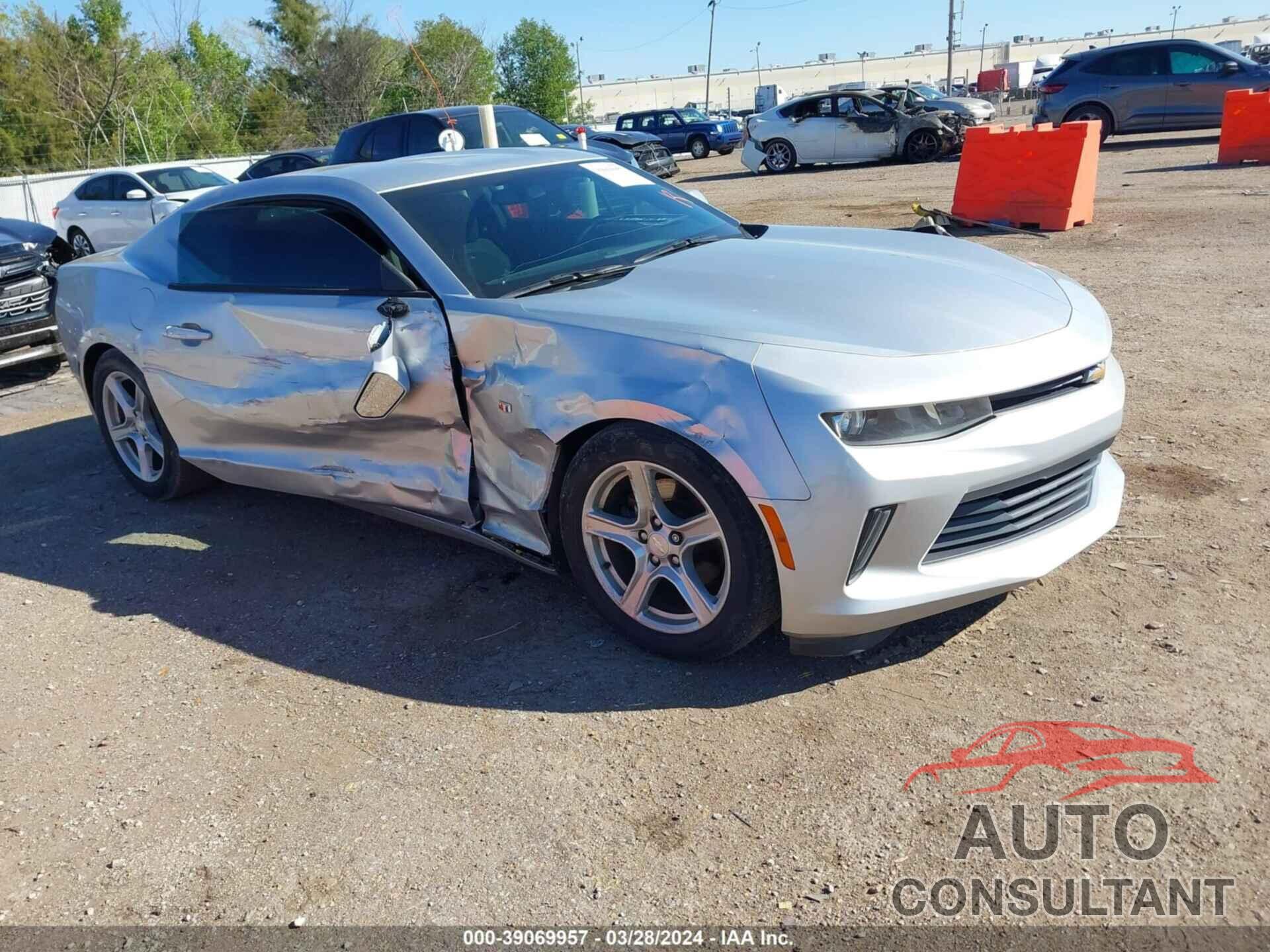 CHEVROLET CAMARO 2017 - 1G1FB1RSXH0161085