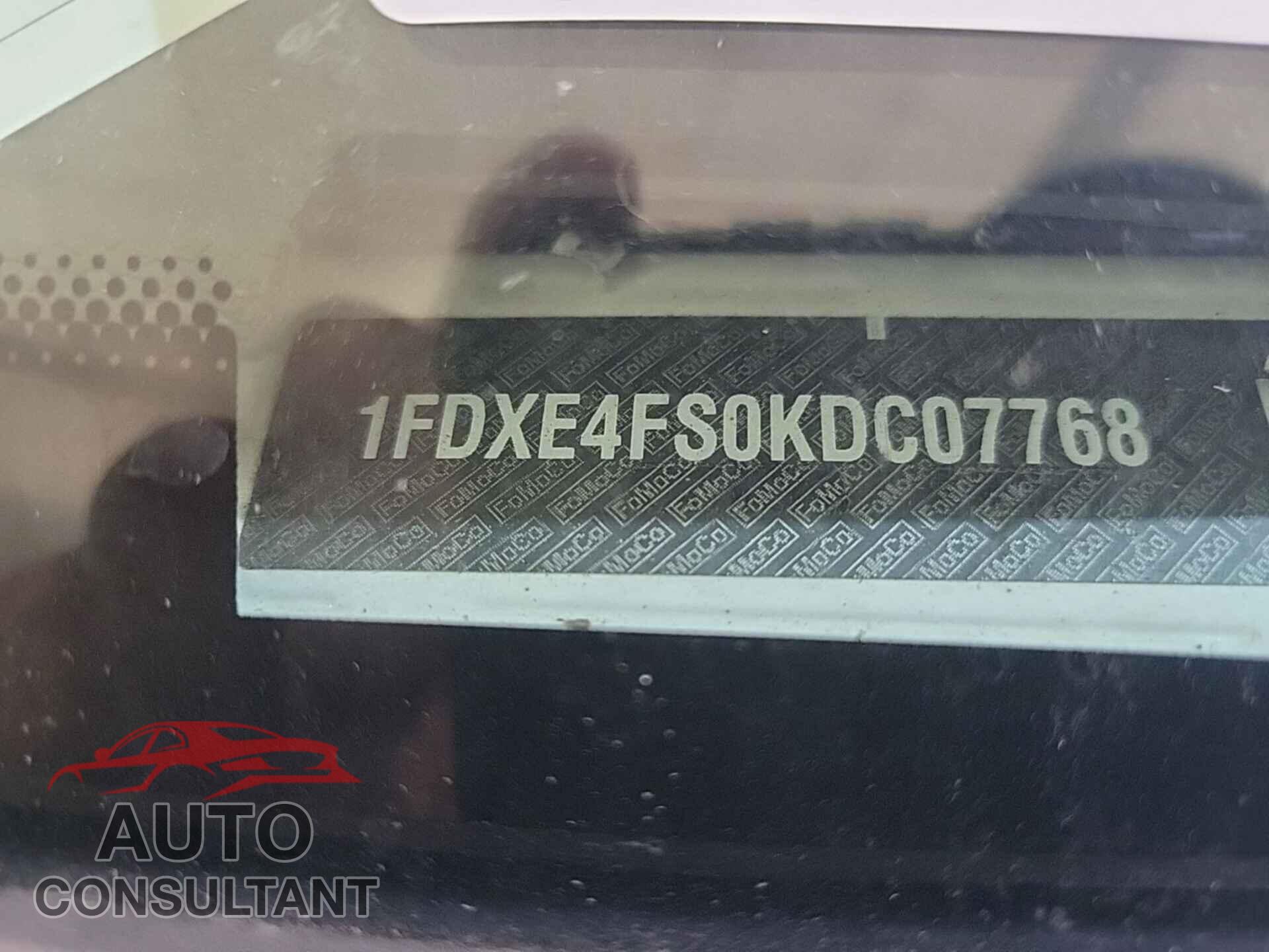 FORD ECONOLINE 2019 - 1FDXE4FS0KDC07768