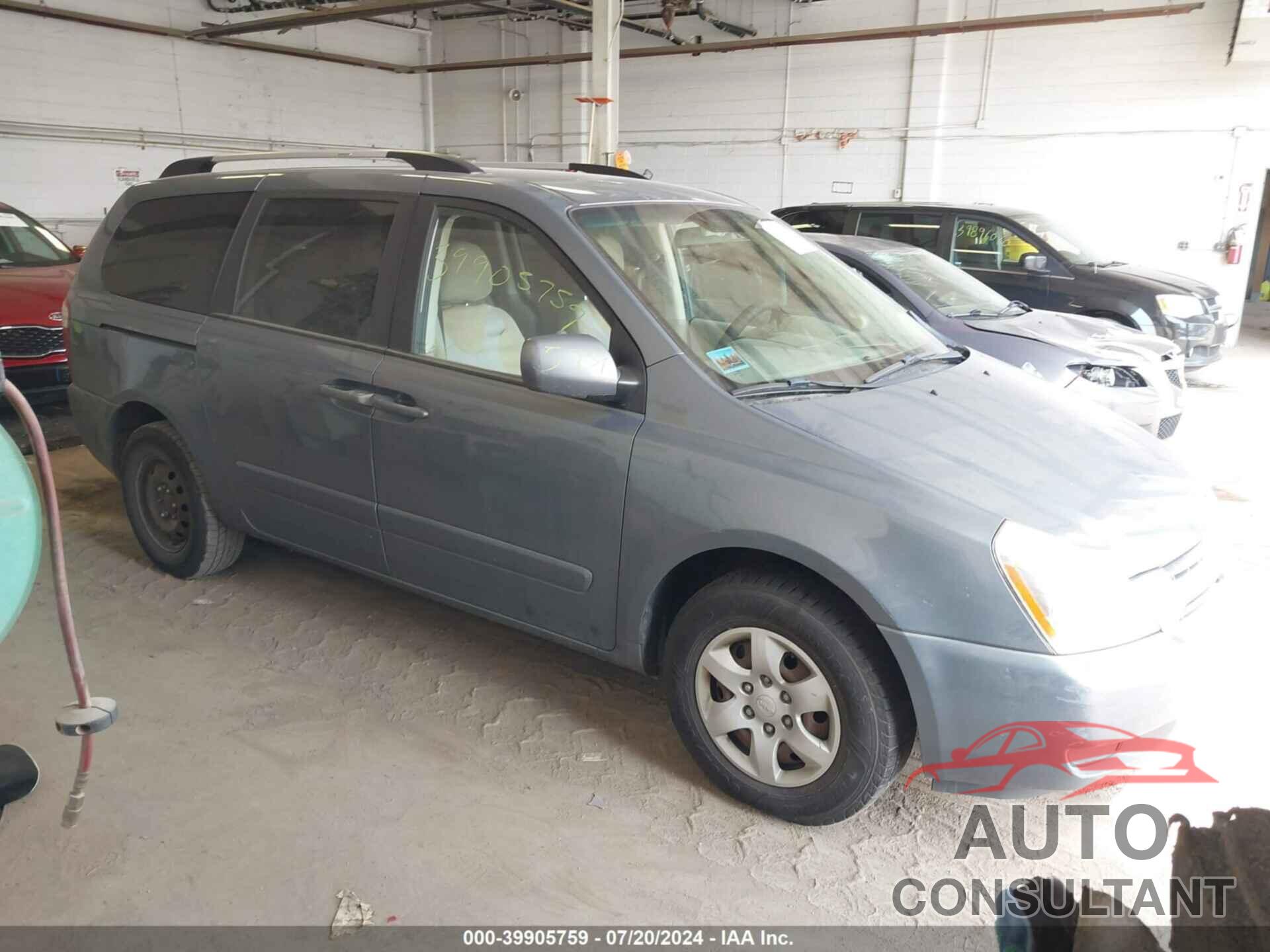 KIA SEDONA 2009 - KNDMB233196304512
