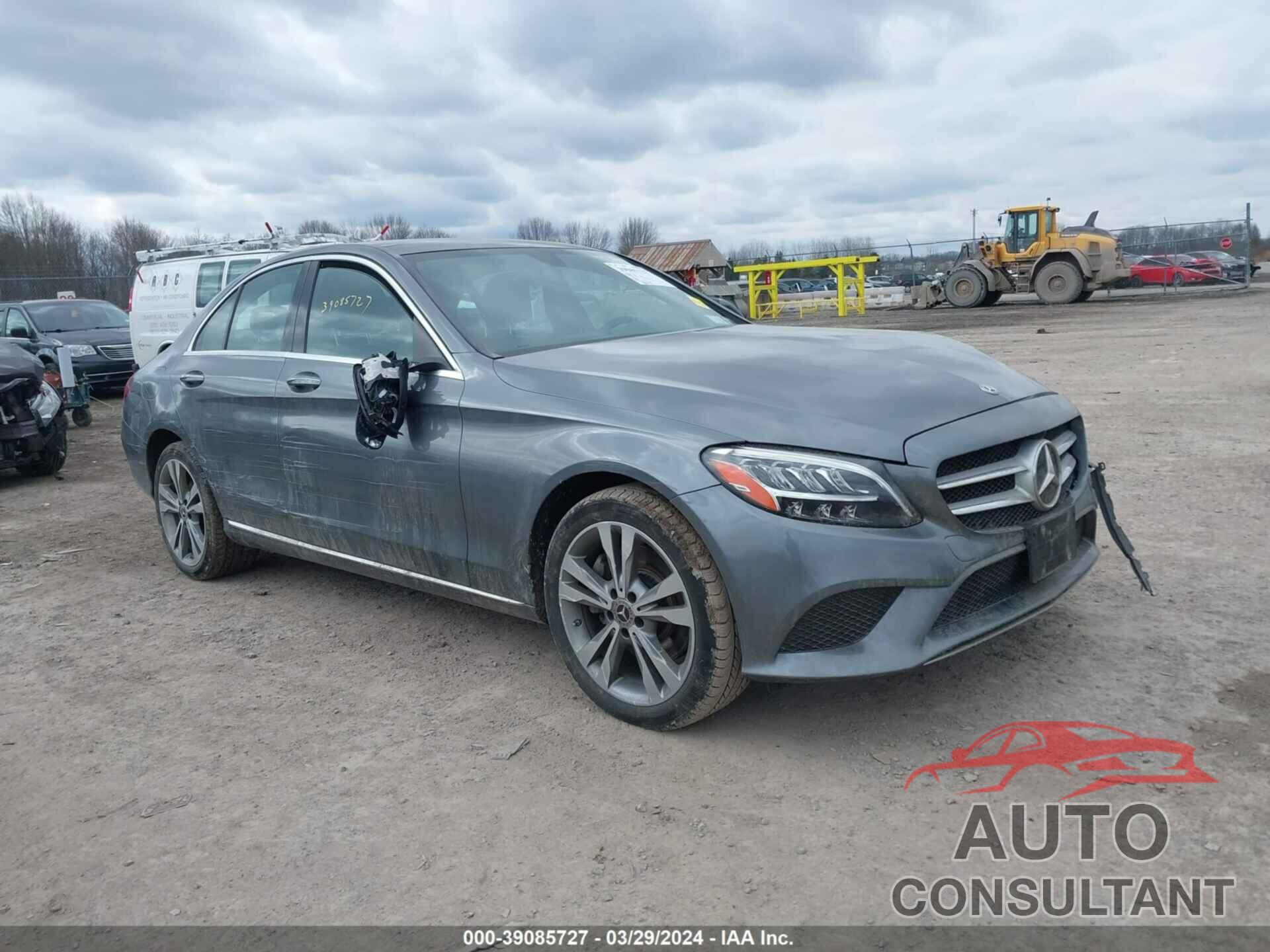 MERCEDES-BENZ C 300 2019 - 55SWF8EB3KU304833