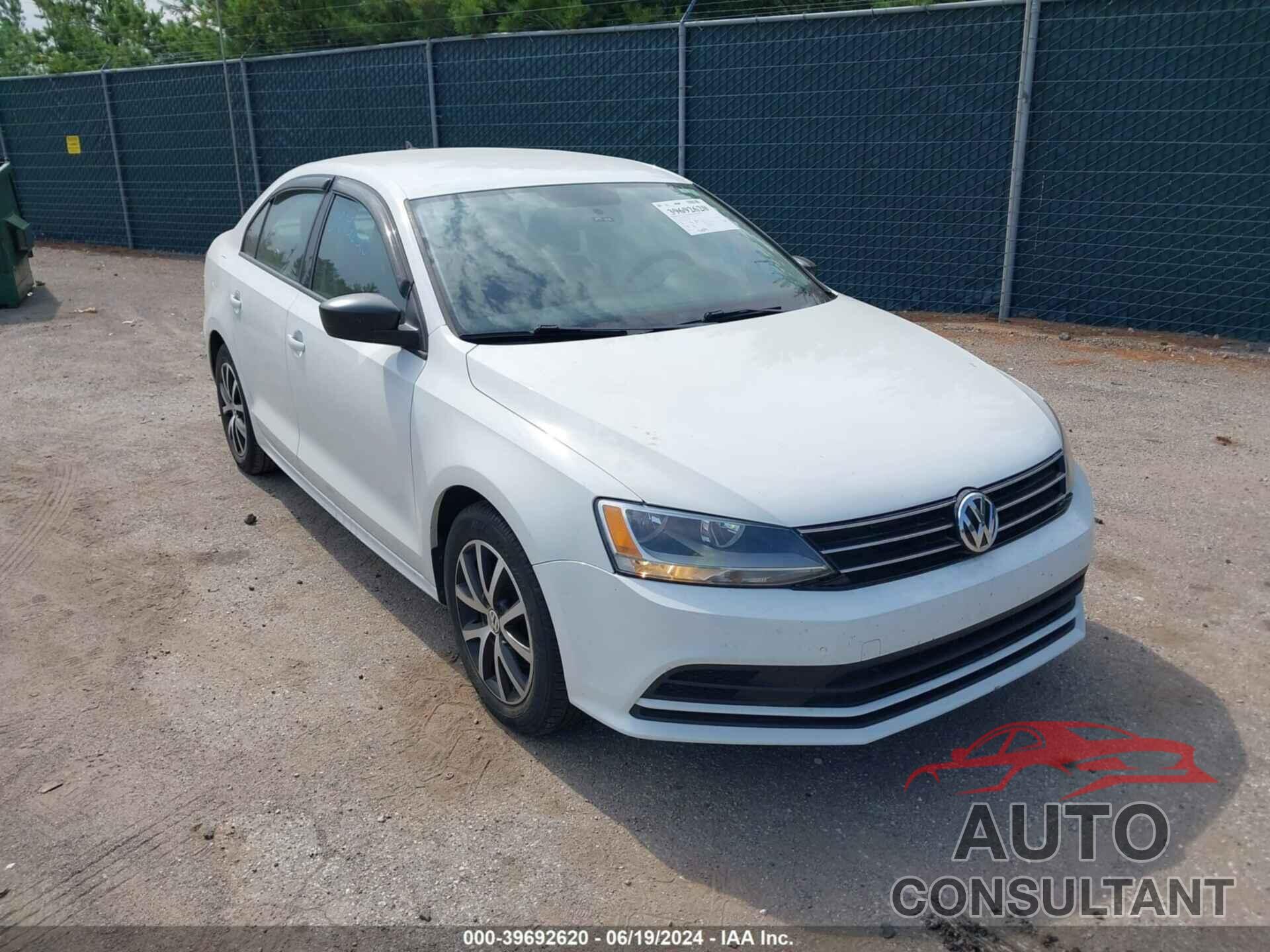 VOLKSWAGEN JETTA 2016 - 3VWD67AJ2GM259724